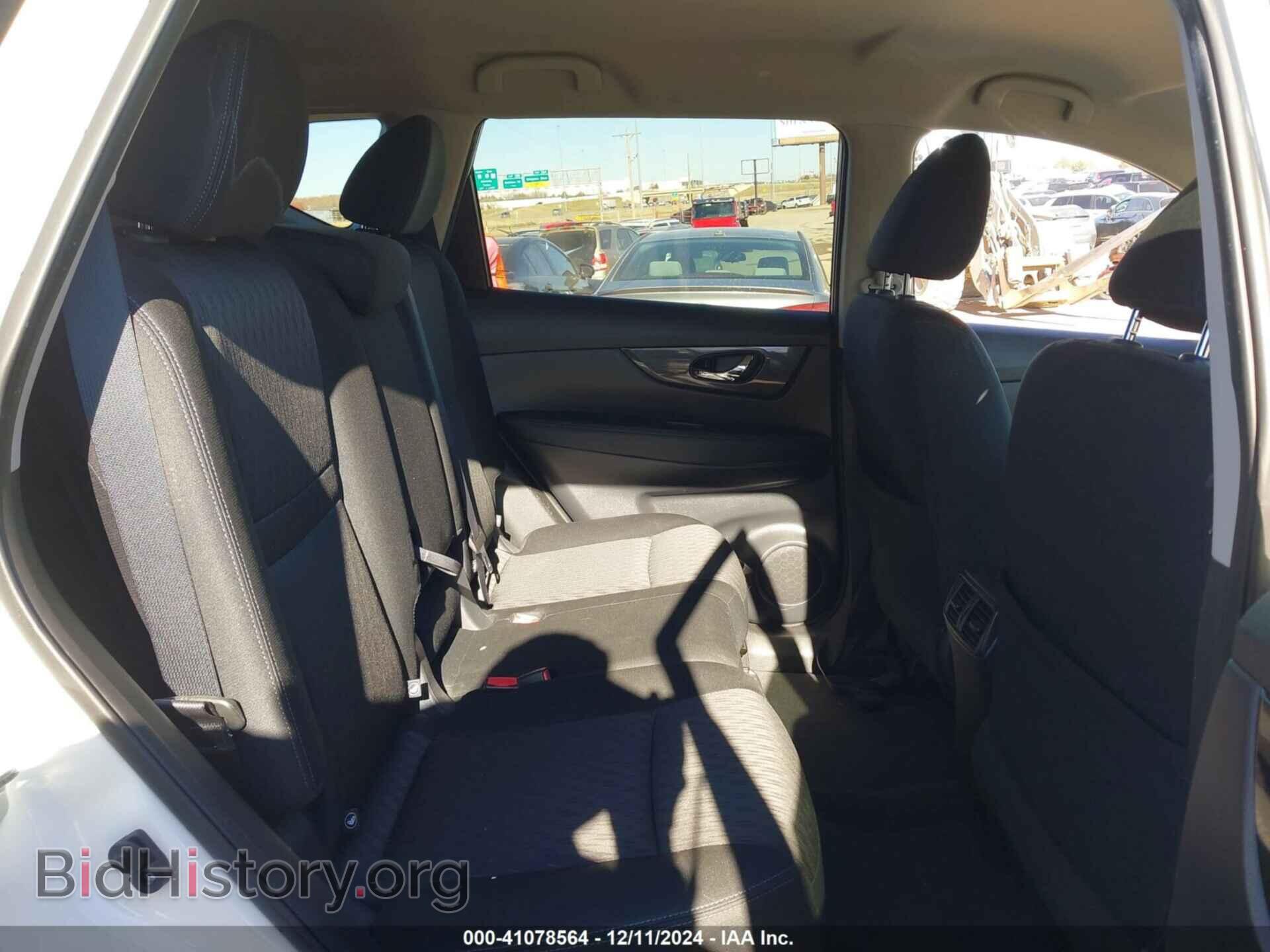 2018 NISSAN ROGUE - VIN: KNMAT2MT5JP610609 - Фото 8