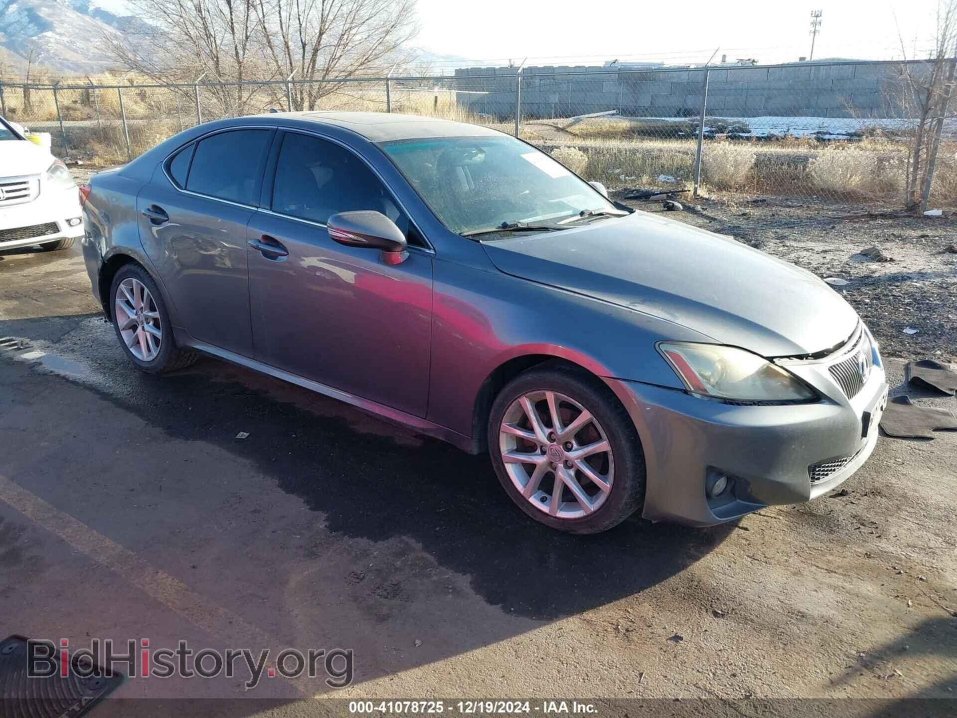 Photo JTHBF5C2XD5188115 - LEXUS IS 2013