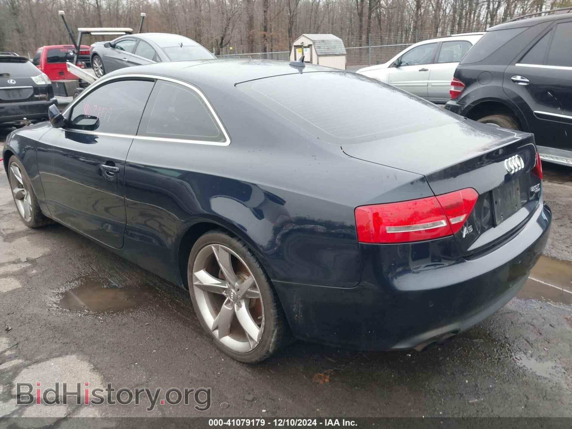 2011 AUDI A5 - VIN: WAUVFAFR5BA076890 - Фото 3