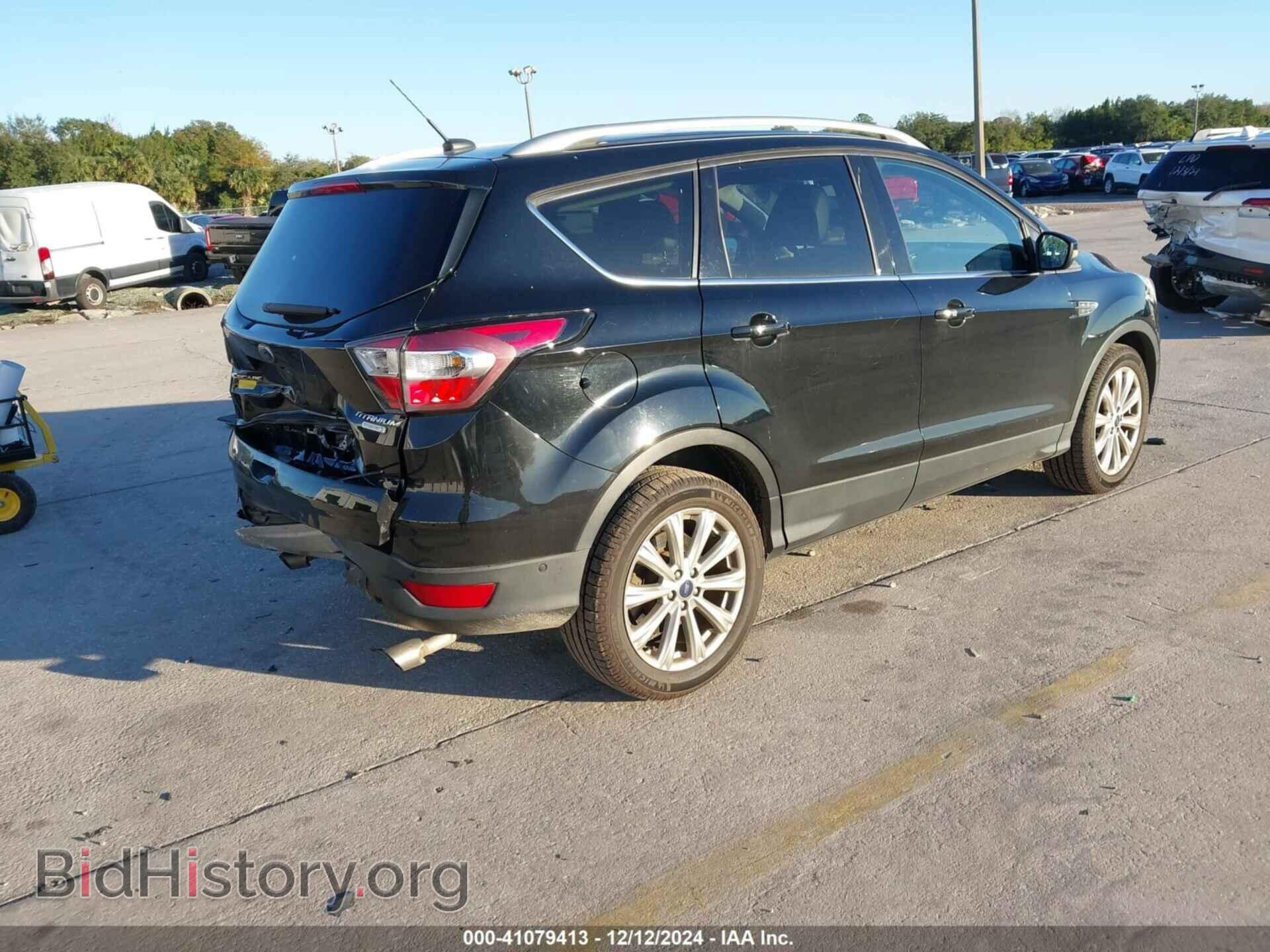 2017 FORD ESCAPE - VIN: 1FMCU0J90HUB01103 - Фото 4