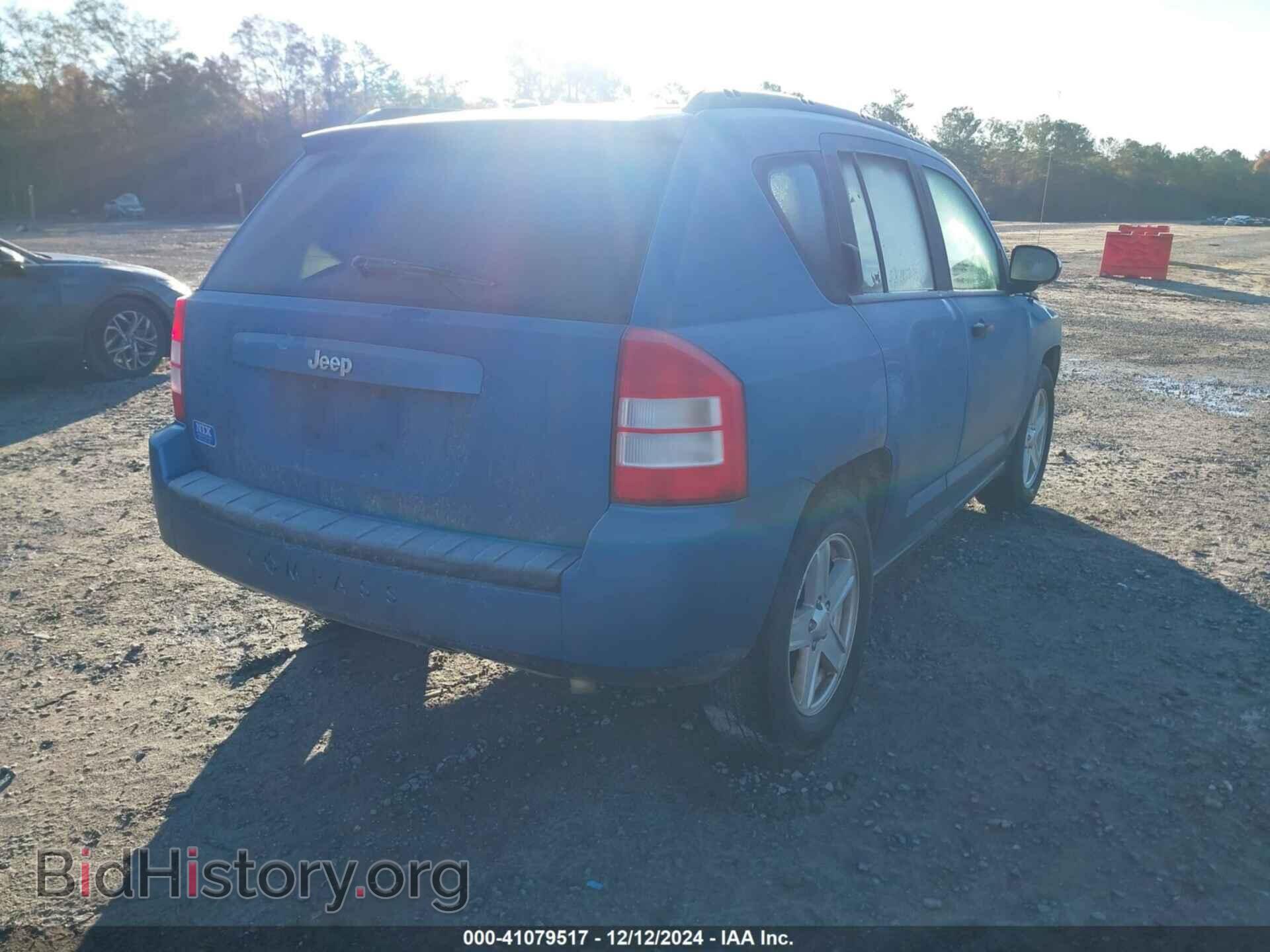 2007 JEEP COMPASS - VIN: 1J8FT47017D362431 - Фото 4
