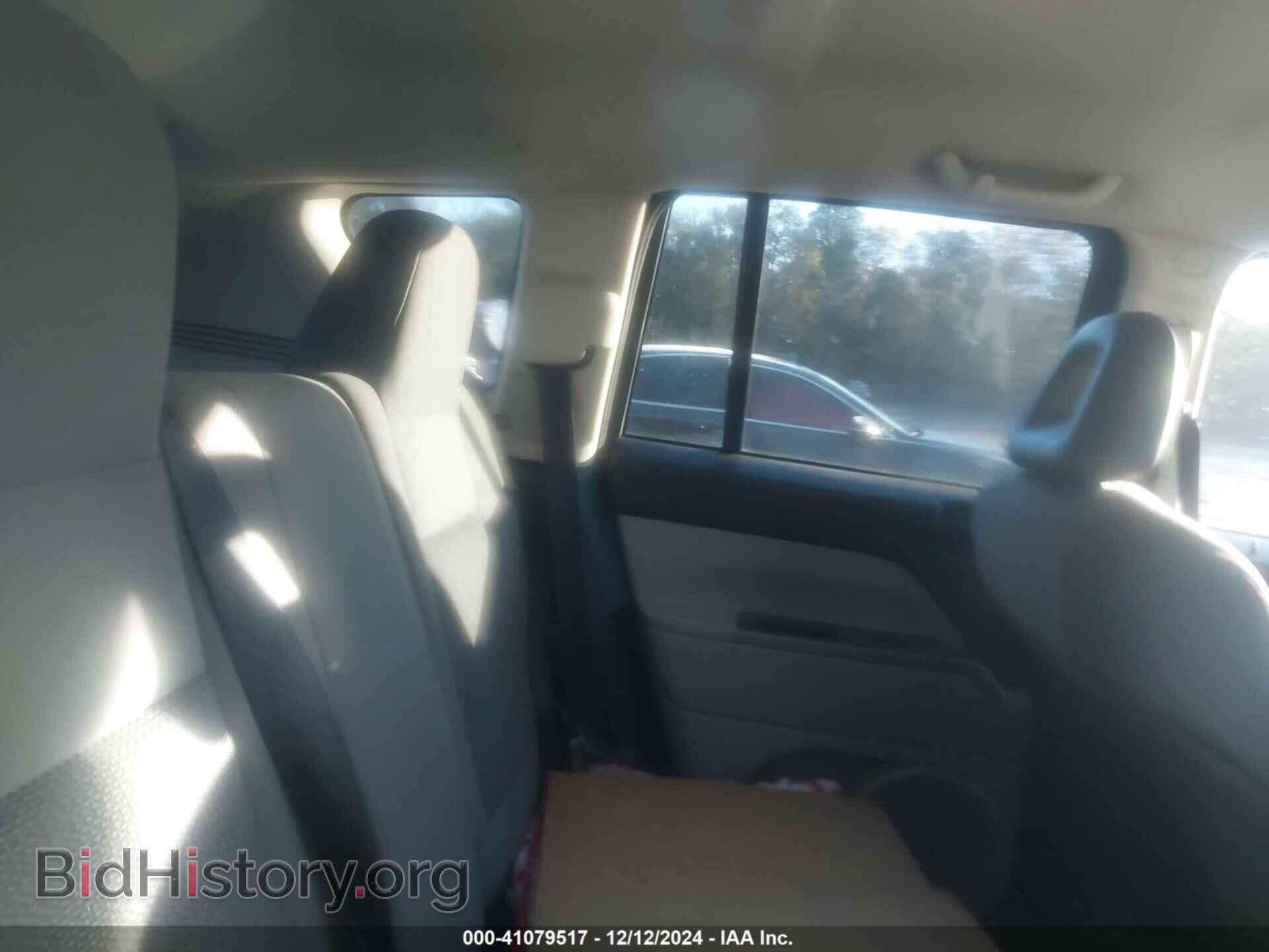 2007 JEEP COMPASS - VIN: 1J8FT47017D362431 - Фото 8