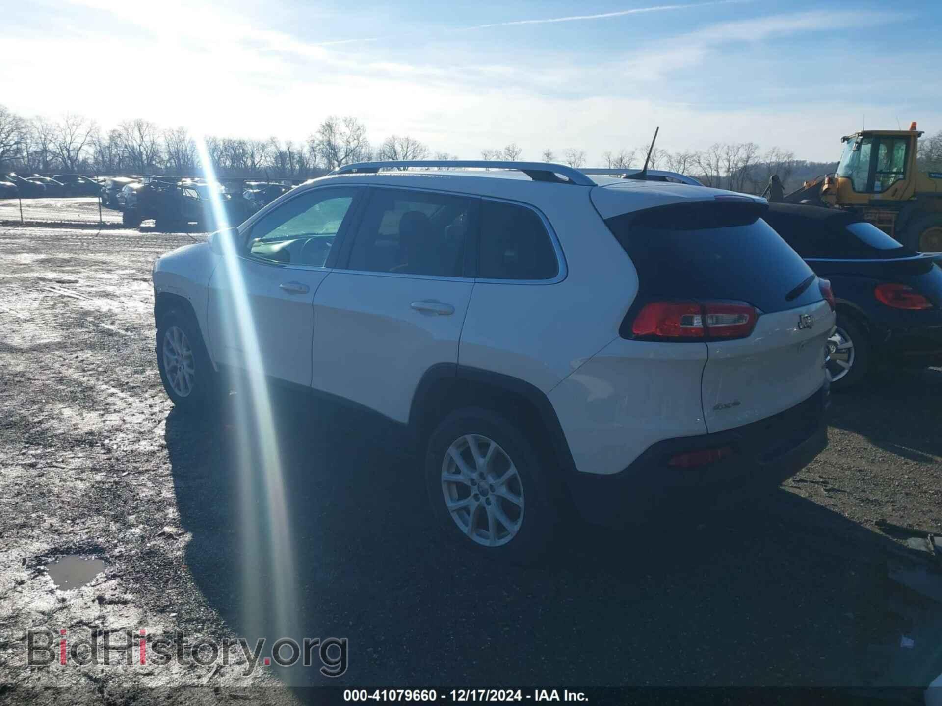 2016 JEEP CHEROKEE - VIN: 1C4PJMCB5GW333883 - Фото 3