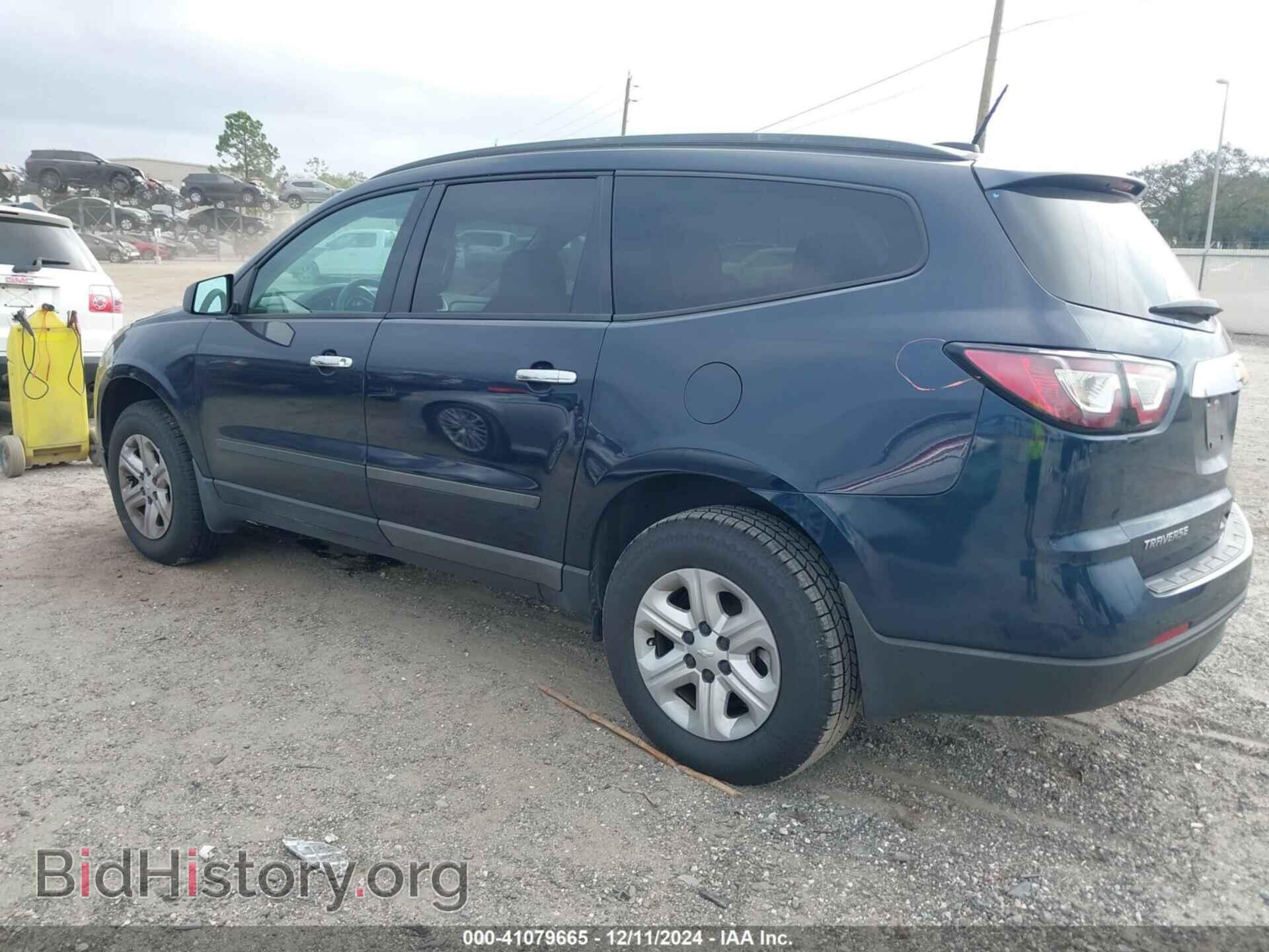 2017 CHEVROLET TRAVERSE - VIN: 1GNKRFED2HJ257400 - Фото 3