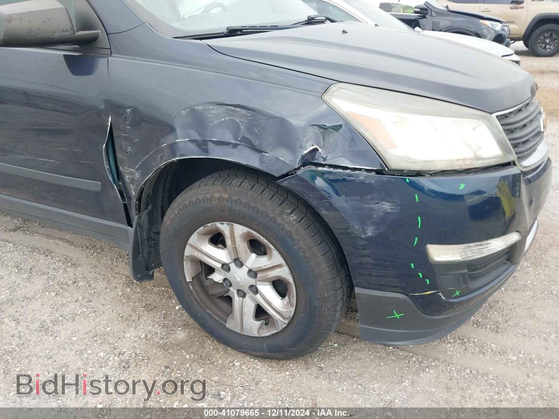 2017 CHEVROLET TRAVERSE - VIN: 1GNKRFED2HJ257400 - Фото 6