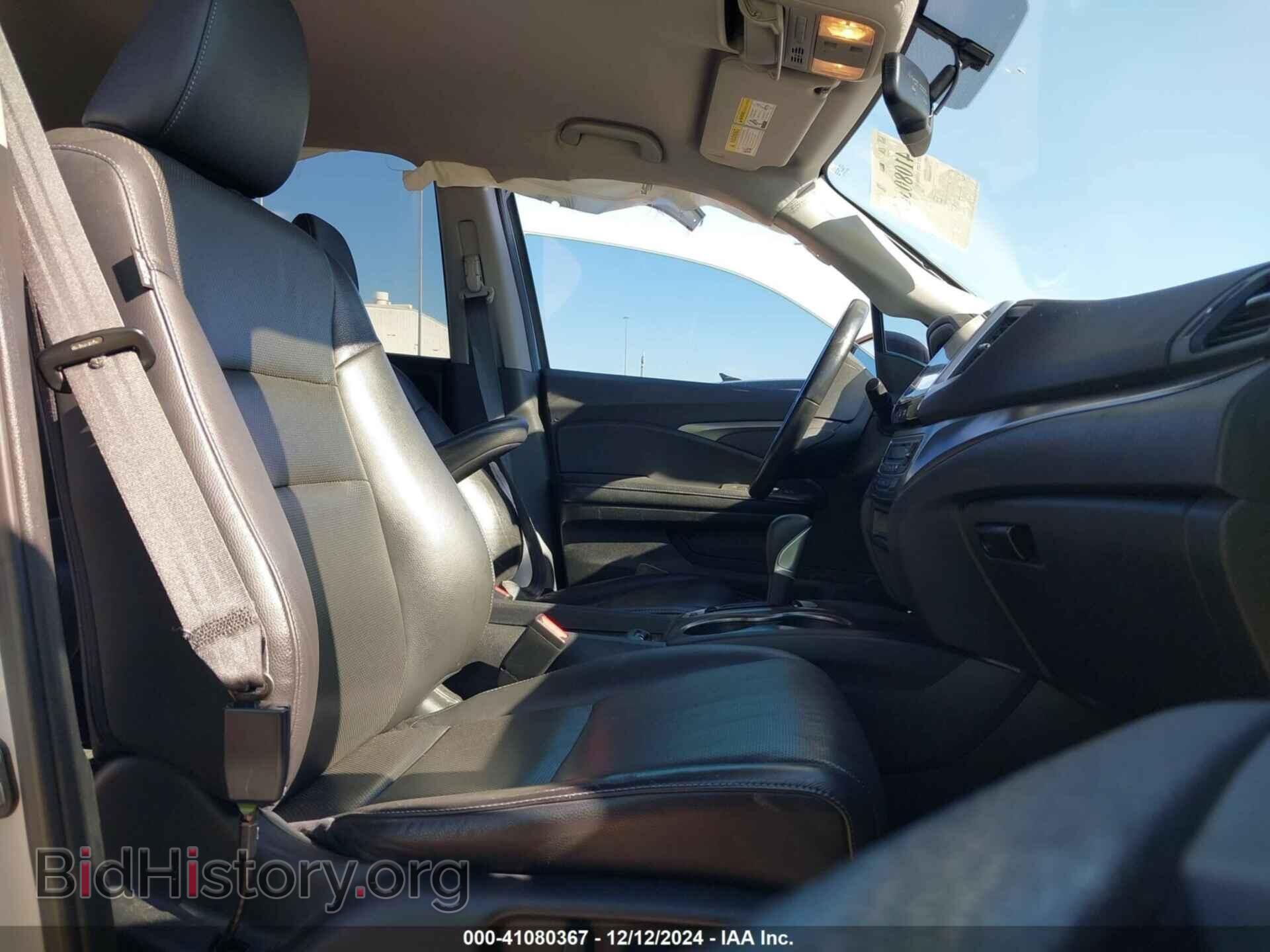 2017 HONDA RIDGELINE - VIN: 5FPYK2F68HB007996 - Фото 5