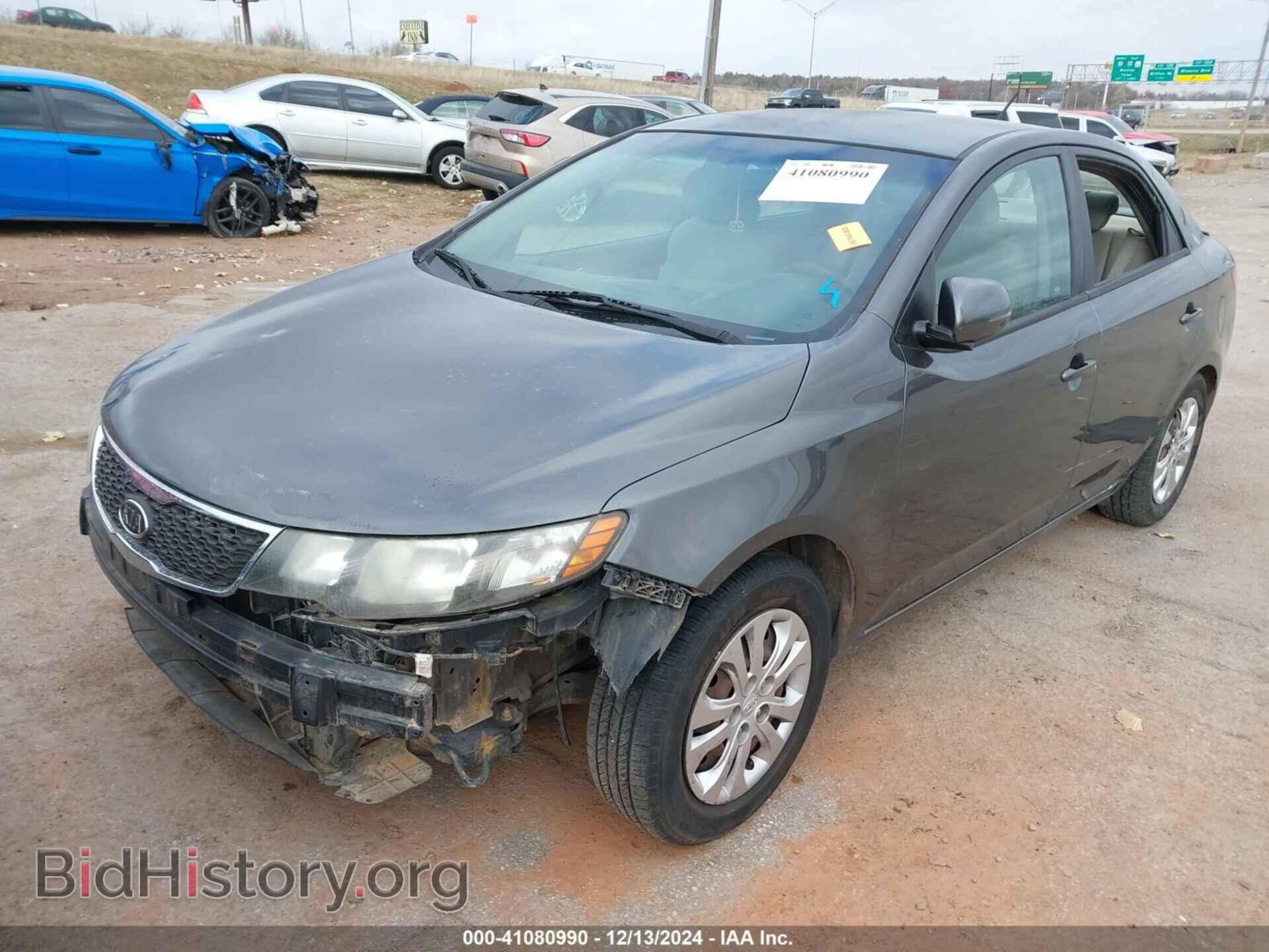 2013 KIA FORTE - VIN: KNAFU4A21D5696878 - Фото 2