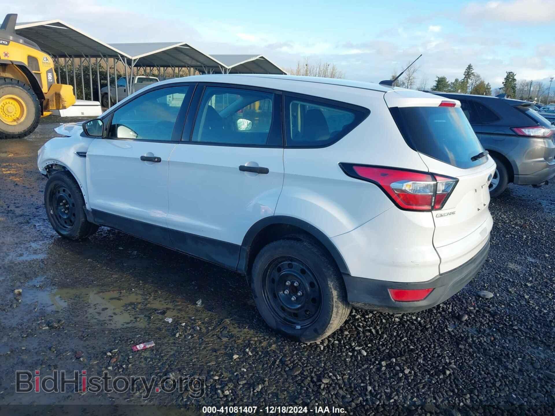 2018 FORD ESCAPE - VIN: 1FMCU0F76JUC40357 - Фото 3