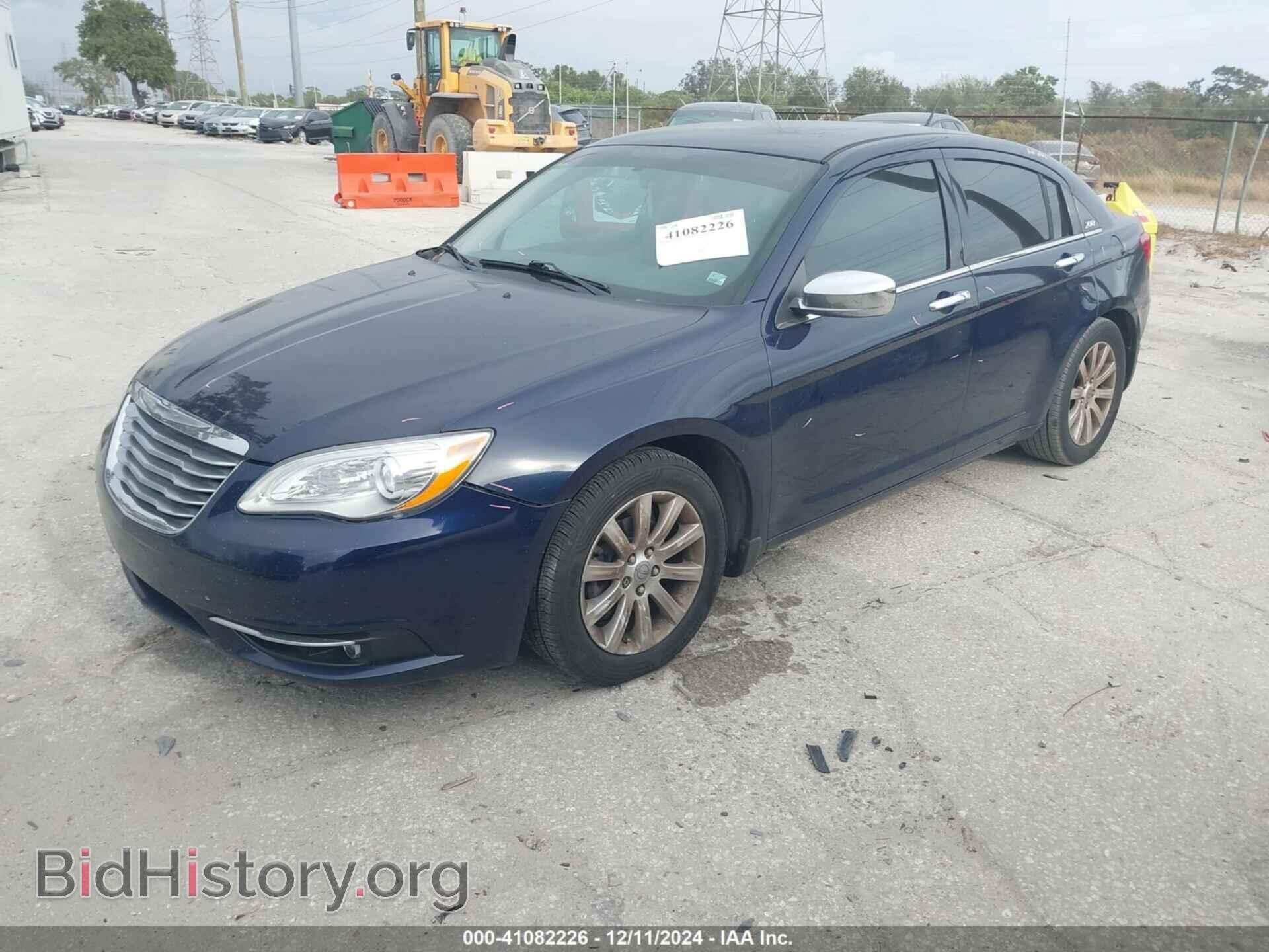2014 CHRYSLER 200 - VIN: 1C3CCBCG2EN236219 - Фото 2