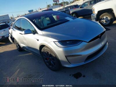 2024 Tesla MODEL X Plaid TRI Motor All-Wheel Drive, серебристый — VIN 7SAXCBE65RF453398, IAAI