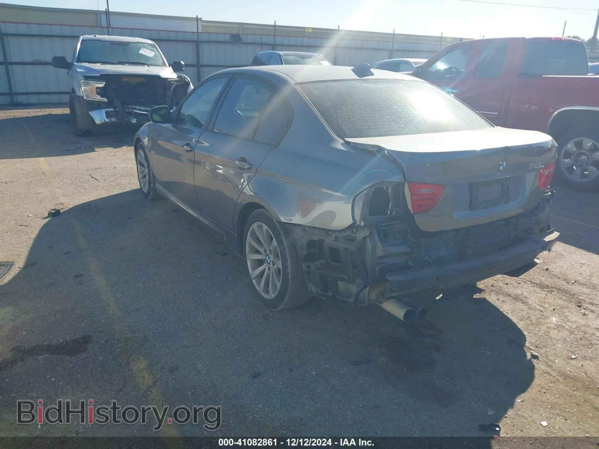 2011 BMW 328I - VIN: WBAPH7C54BE460658 - Фото 3