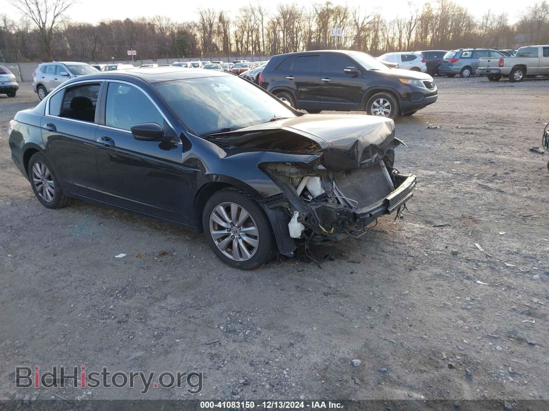 Photo 1HGCP2F73CA184617 - HONDA ACCORD 2012