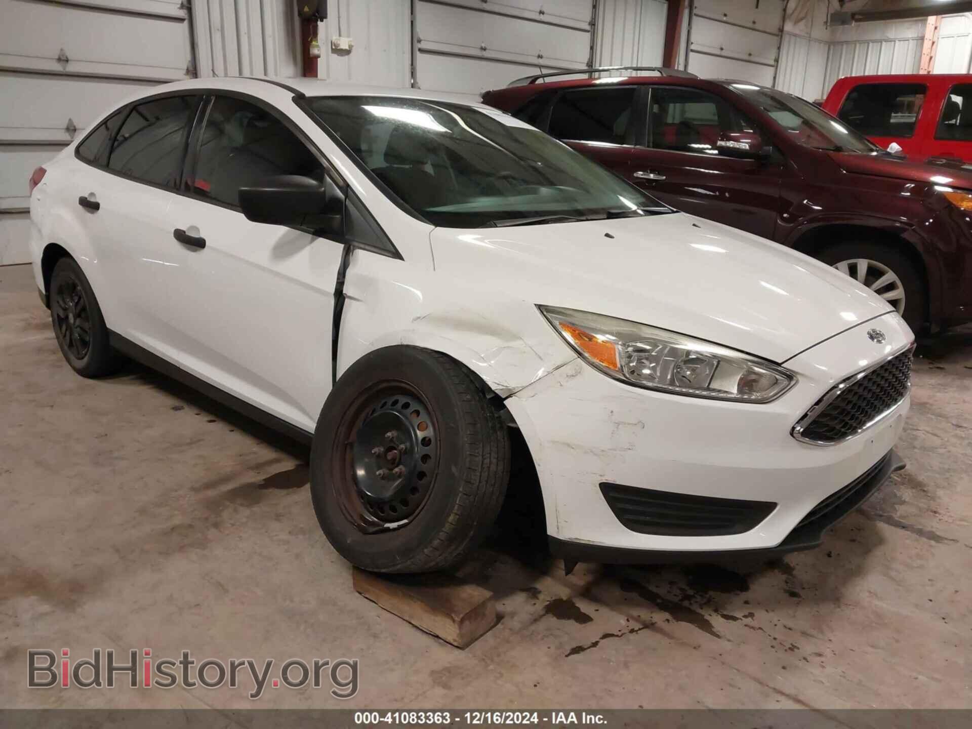Photo 1FADP3E22FL339588 - FORD FOCUS 2015