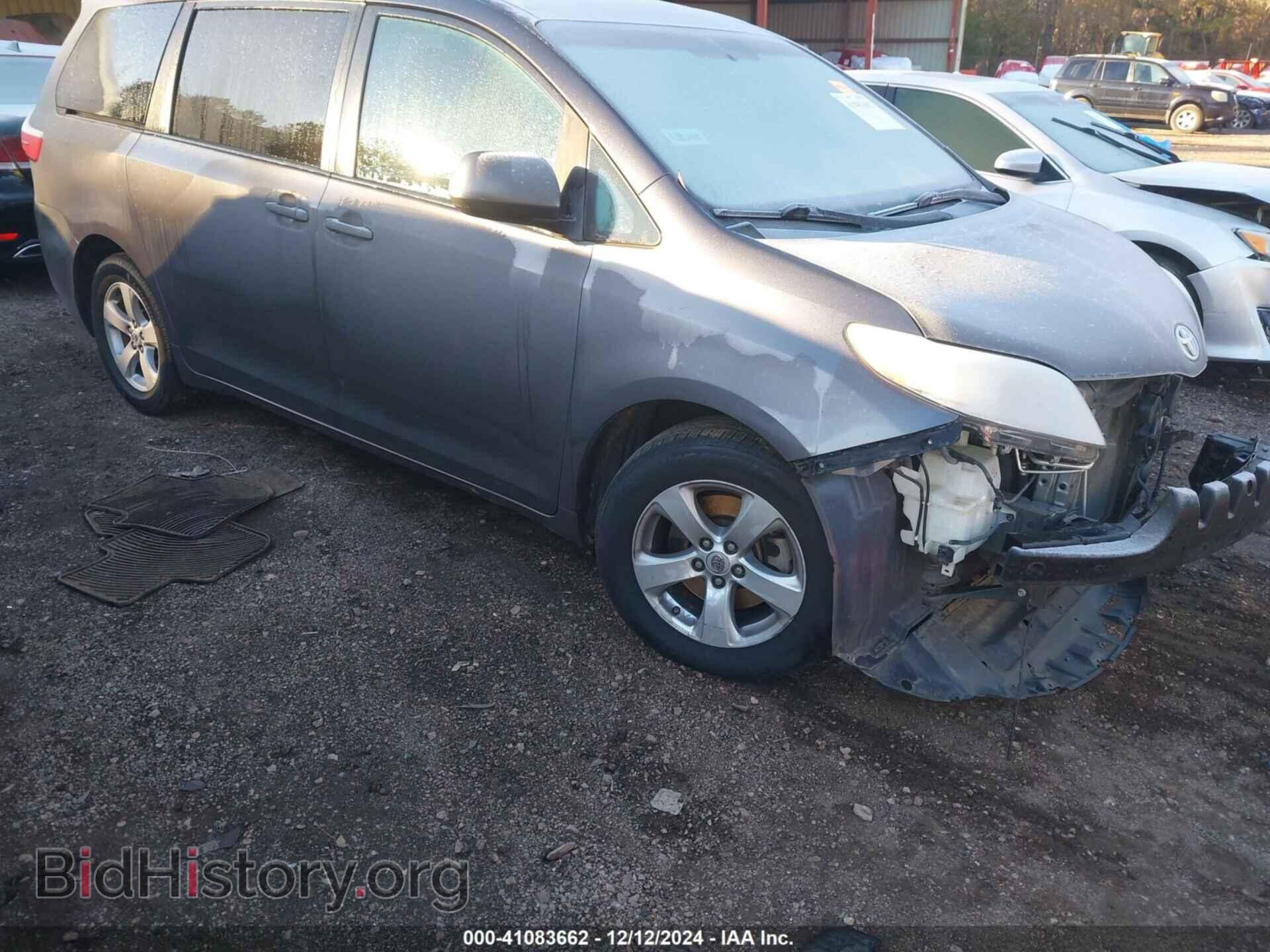 Фотография 5TDKZ3DC4HS825858 - TOYOTA SIENNA 2017