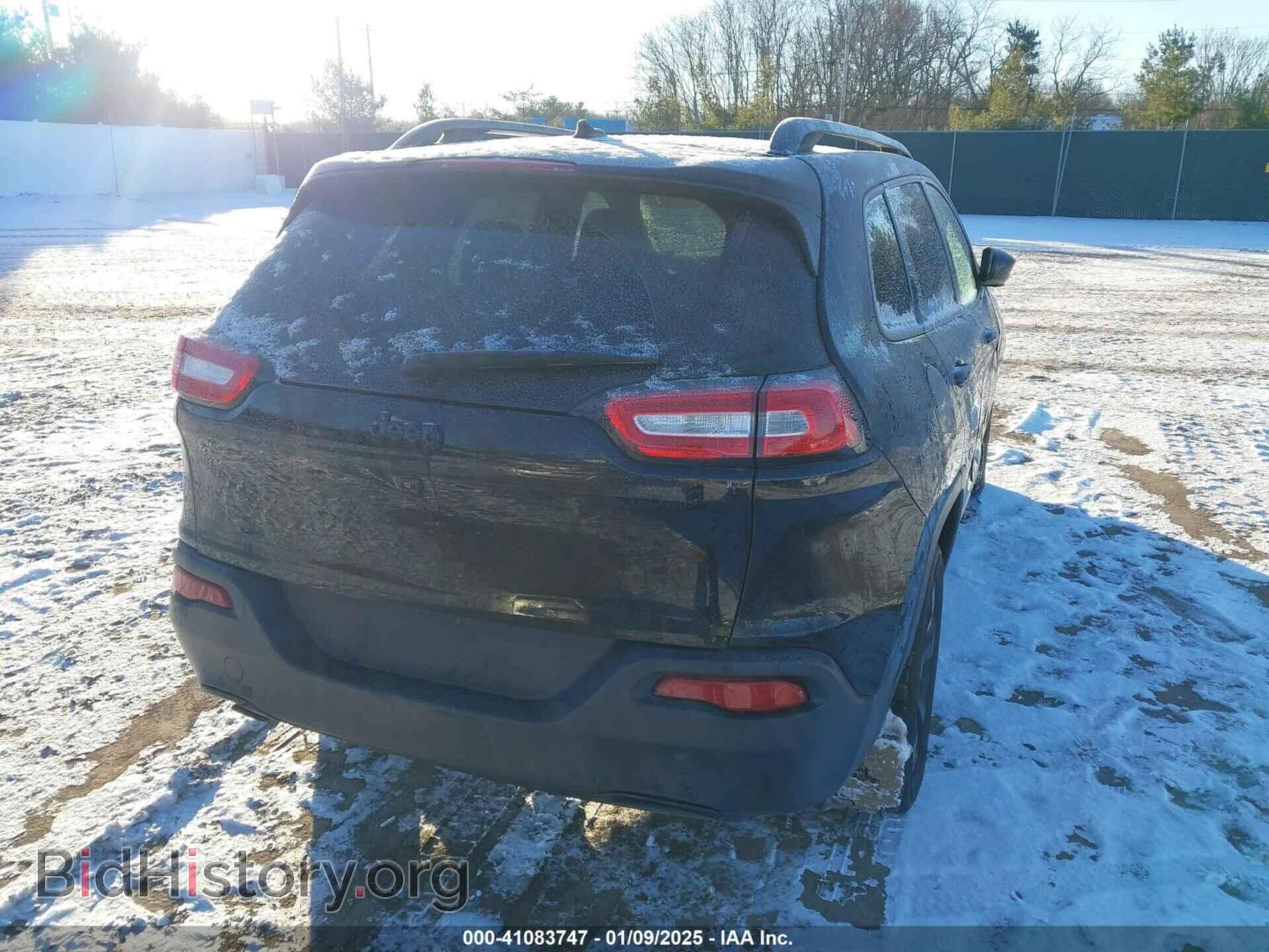 2018 JEEP CHEROKEE - VIN: 1C4PJLCB0JD556863 - Фото 4