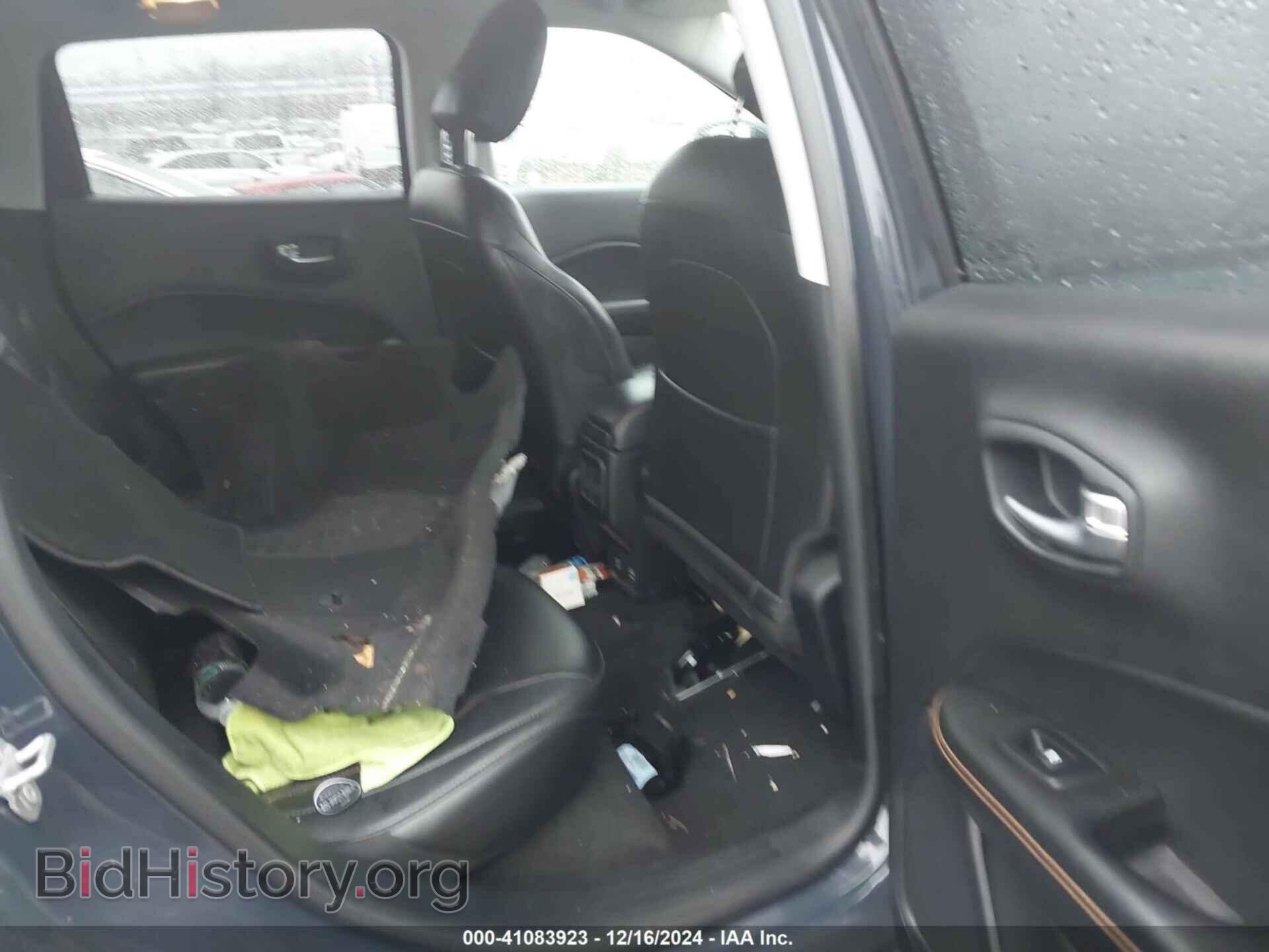 2018 JEEP COMPASS - VIN: 3C4NJDCB1JT251492 - Фото 8