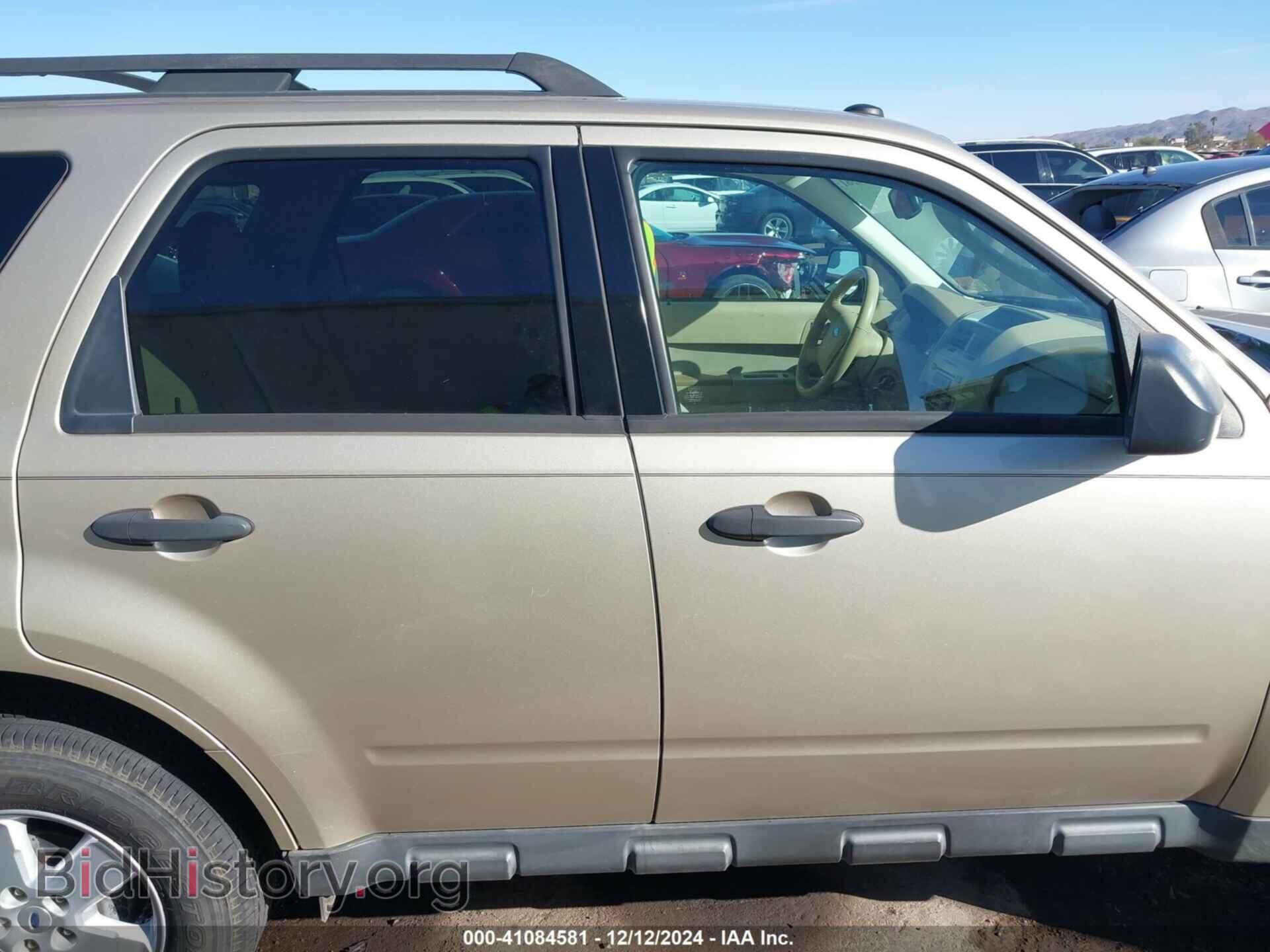 2011 FORD ESCAPE - VIN: 1FMCU9DG5BKB02278 - Фото 13
