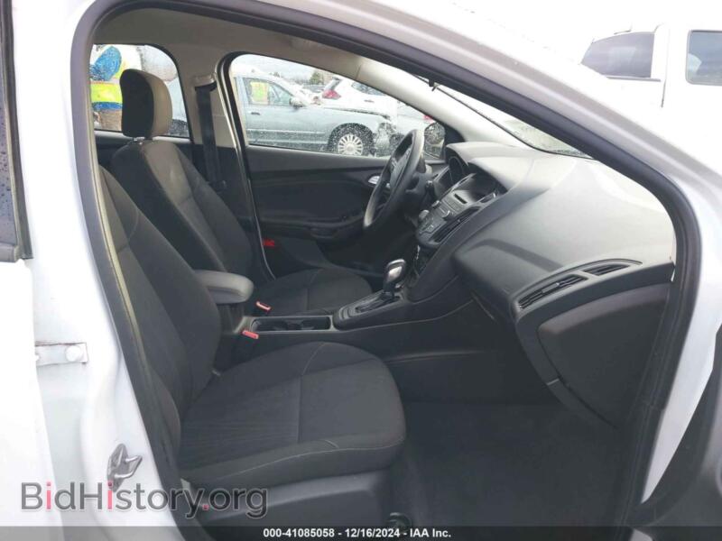 2016 Ford FOCUS (VIN 1FADP3K23GL373190) — photo 5 of 16