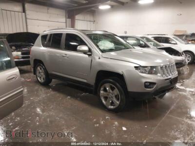 2014 Jeep COMPASS Latitude, серебристый — VIN 1C4NJDEB8ED731246, IAAI