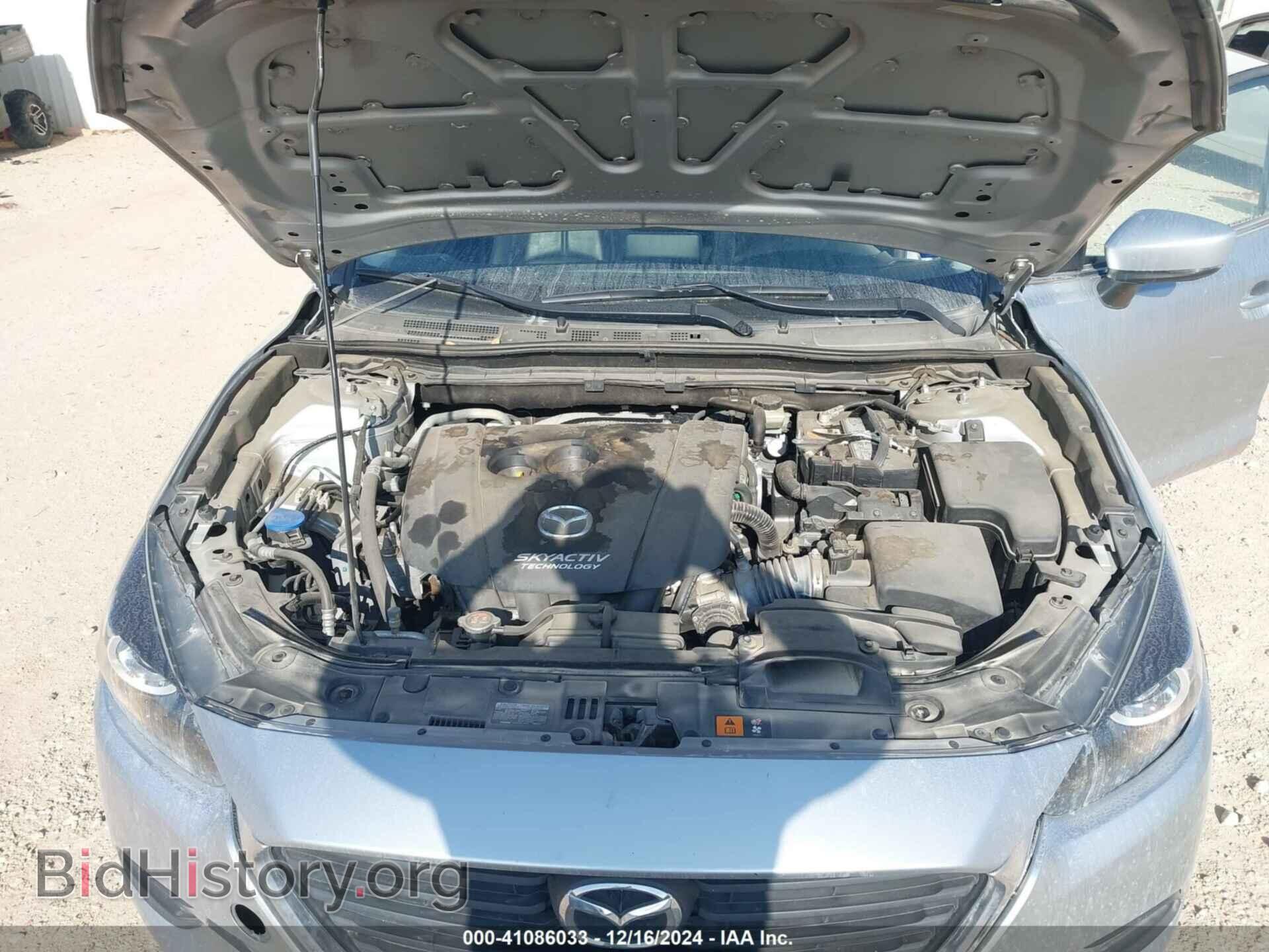 2017 MAZDA MAZDA3 - VIN: 3MZBN1L71HM119528 - Фото 10