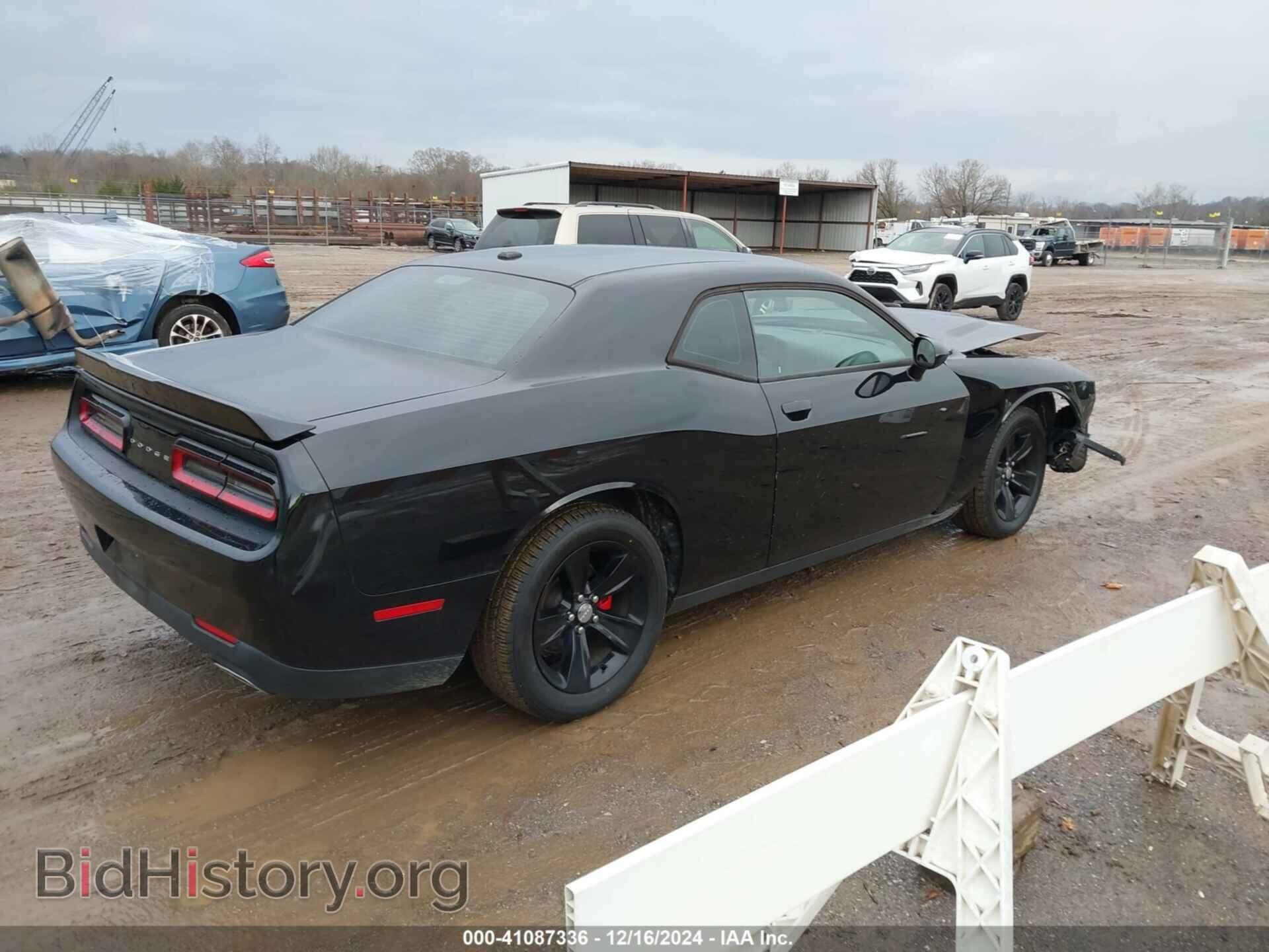 2019 DODGE CHALLENGER - VIN: 2C3CDZAG2KH751234 - Фото 4