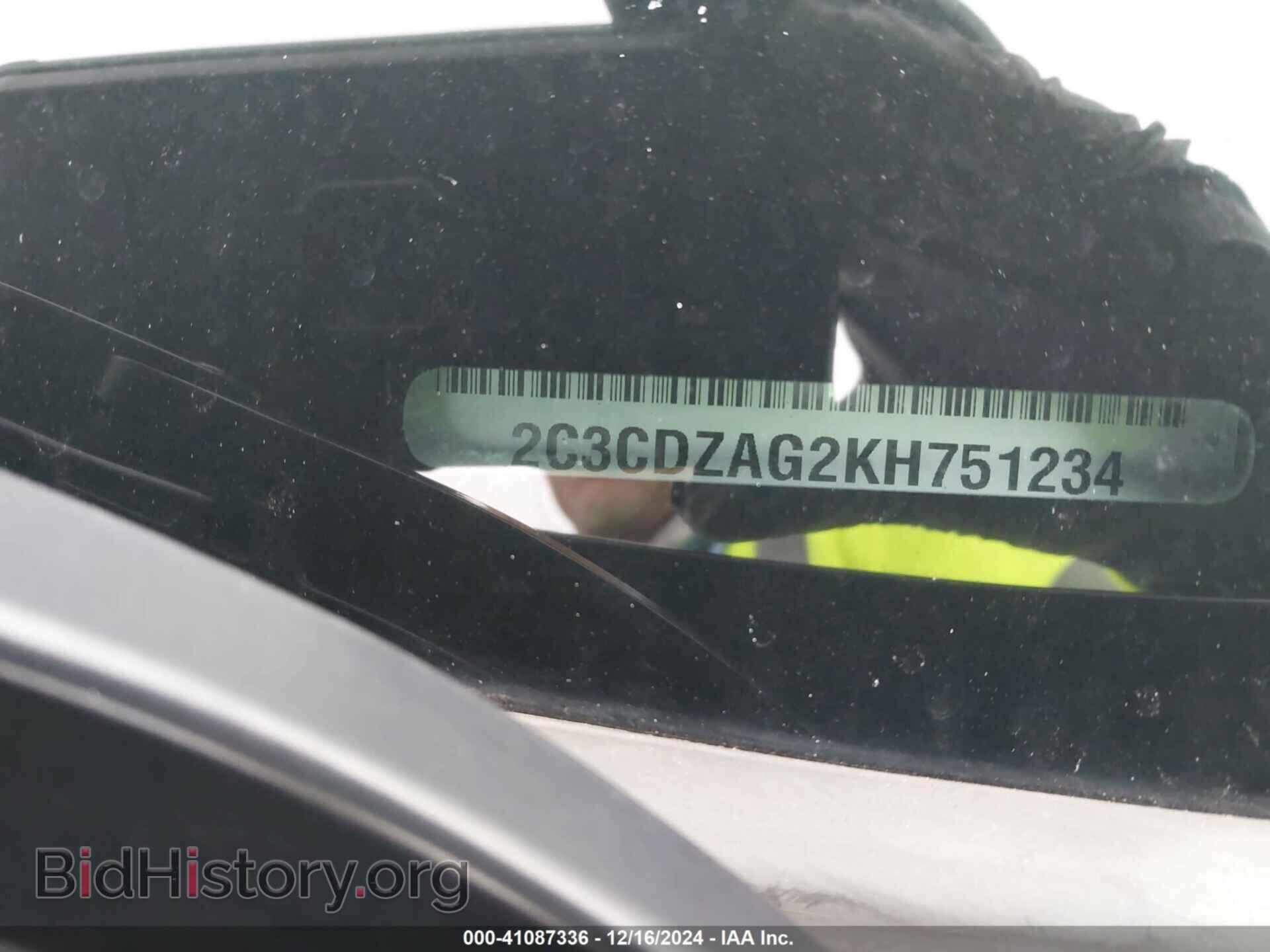 2019 DODGE CHALLENGER - VIN: 2C3CDZAG2KH751234 - Фото 9