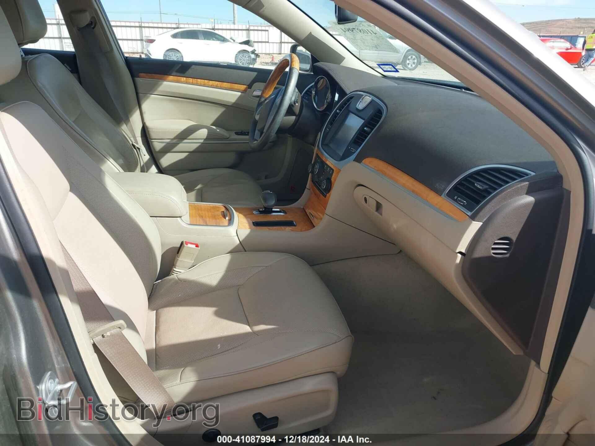 2014 CHRYSLER 300C - VIN: 2C3CCAEG0EH337131 - Фото 5