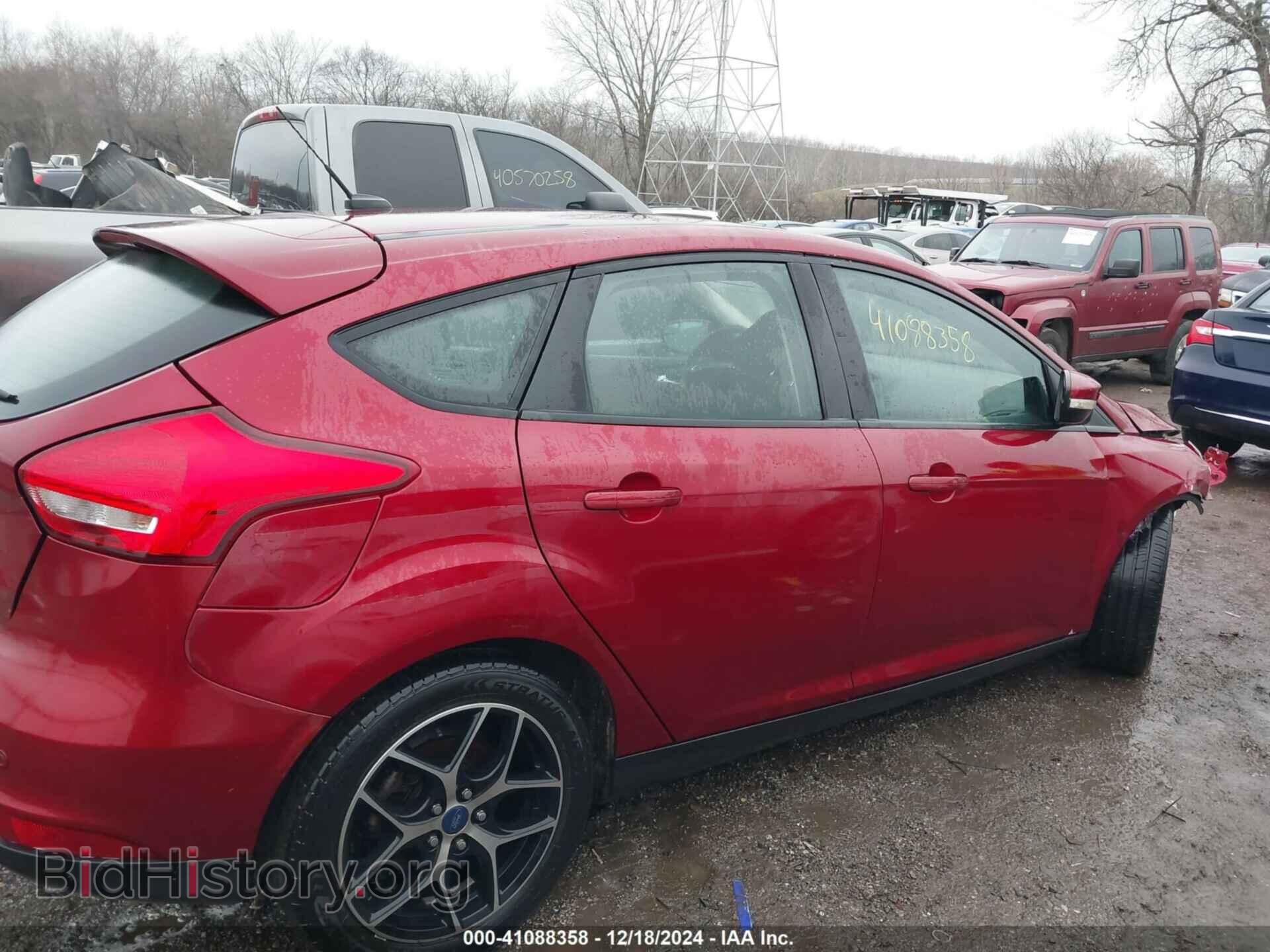 2017 FORD FOCUS - VIN: 1FADP3M2XHL229120 - Photo 12
