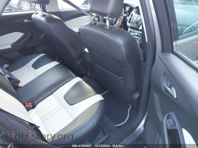 2012 Ford FOCUS (VIN 1FAHP3H24CL205187) — фото 8 из 11