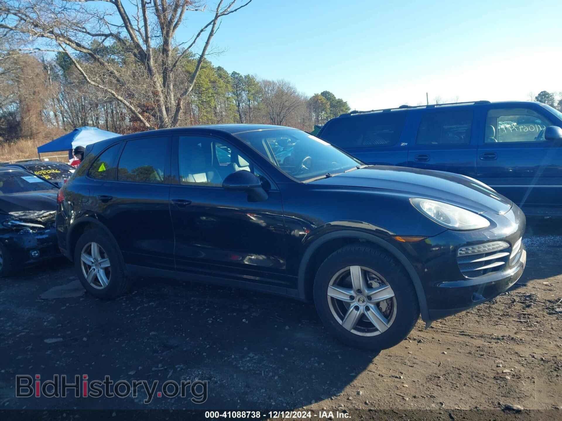 Photo WP1AB2A29BLA44007 - PORSCHE CAYENNE 2011
