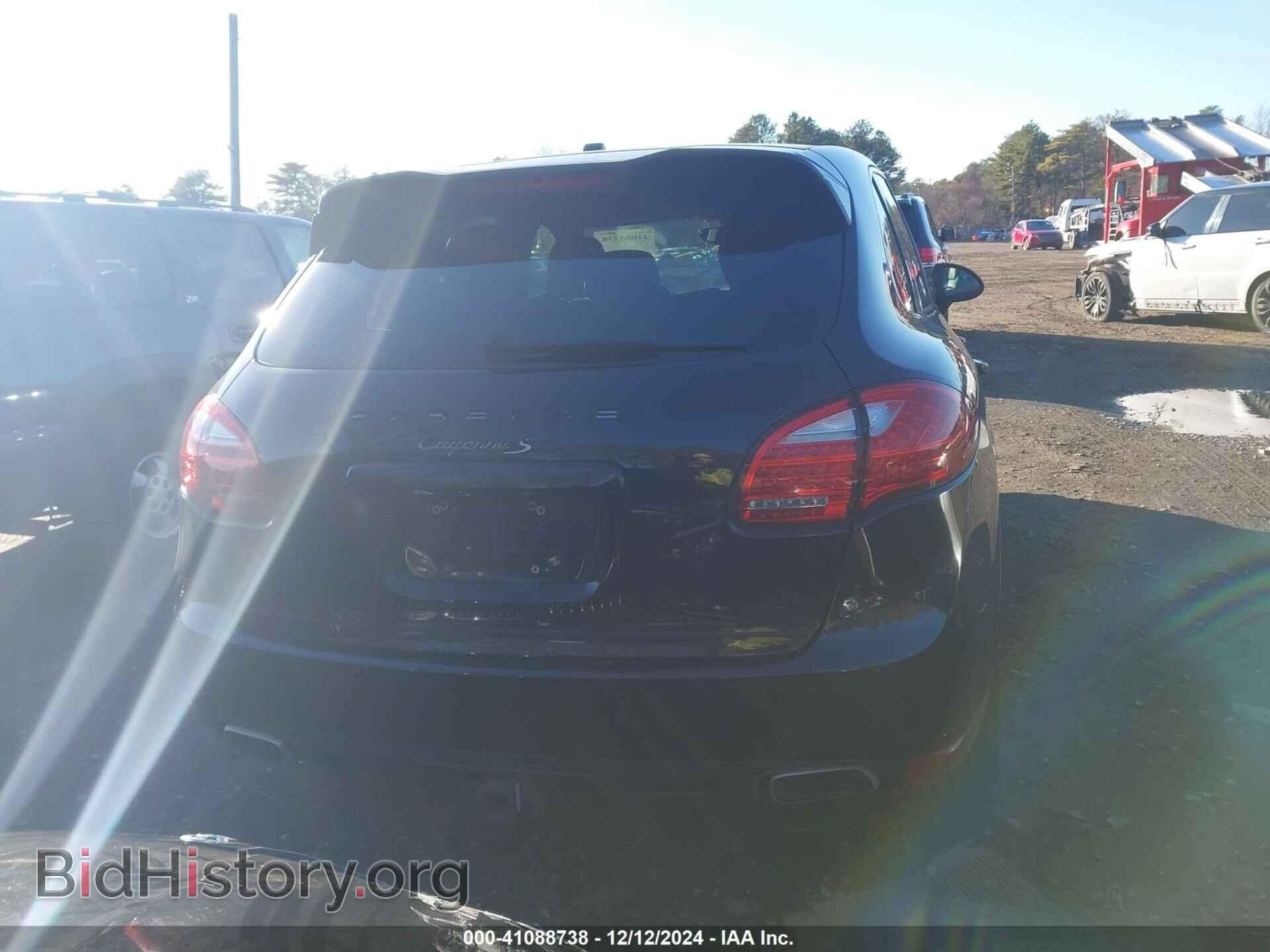 2011 PORSCHE CAYENNE - VIN: WP1AB2A29BLA44007 - Фото 16