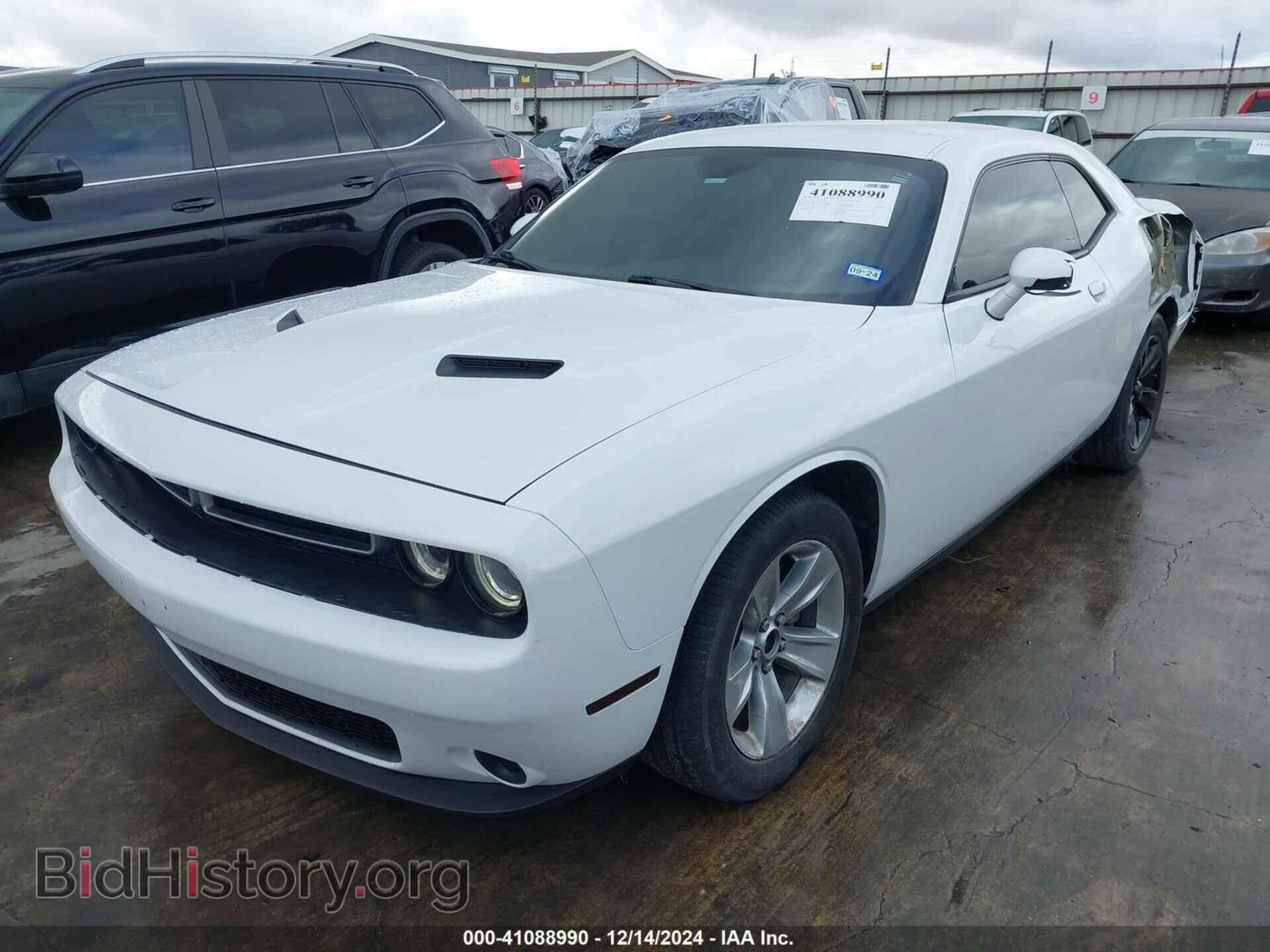 2018 DODGE CHALLENGER - VIN: 2C3CDZAG5JH183706 - Фото 2