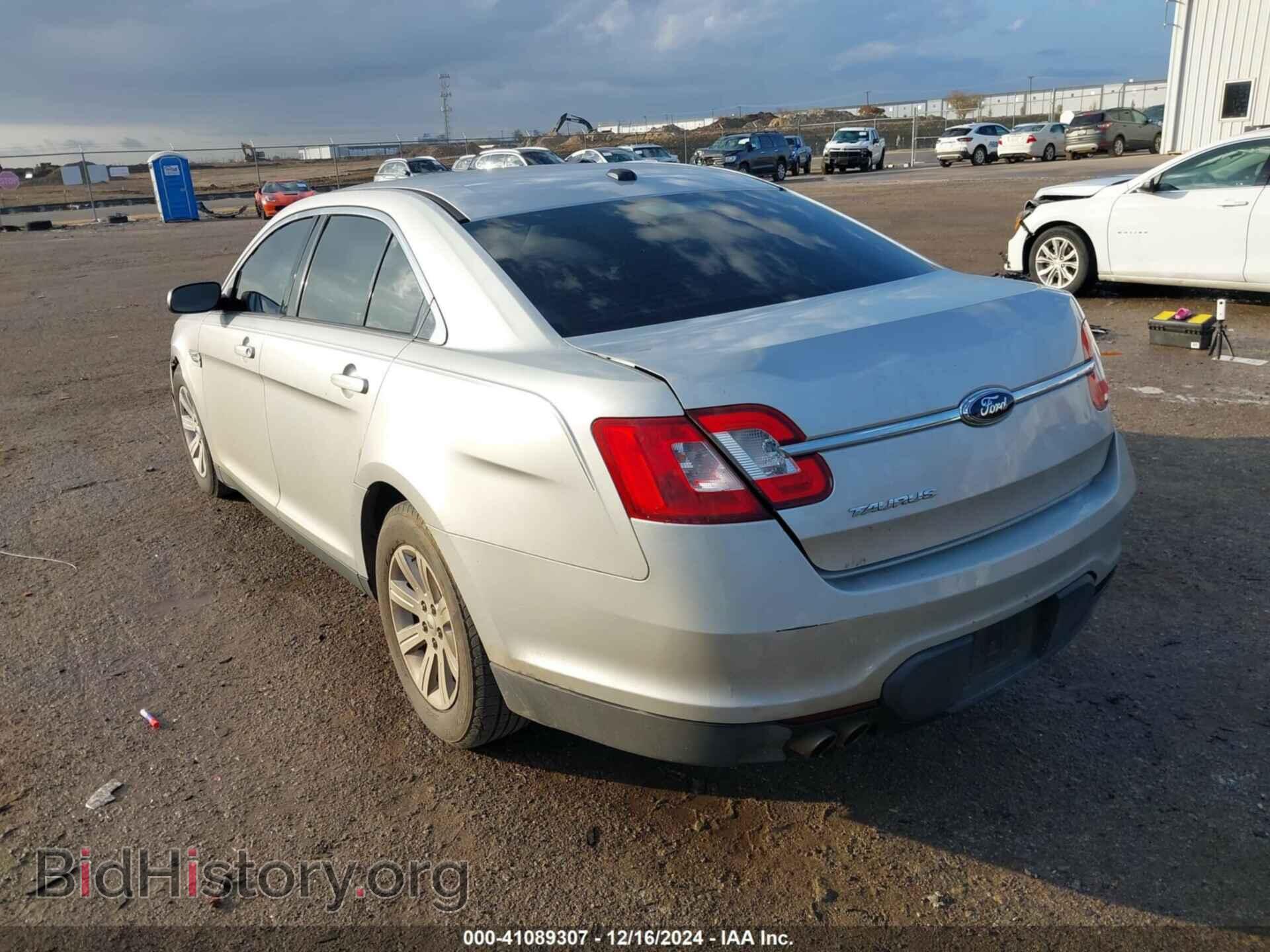 2010 FORD TAURUS - VIN: 1FAHP2DW8AG105974 - Фото 3