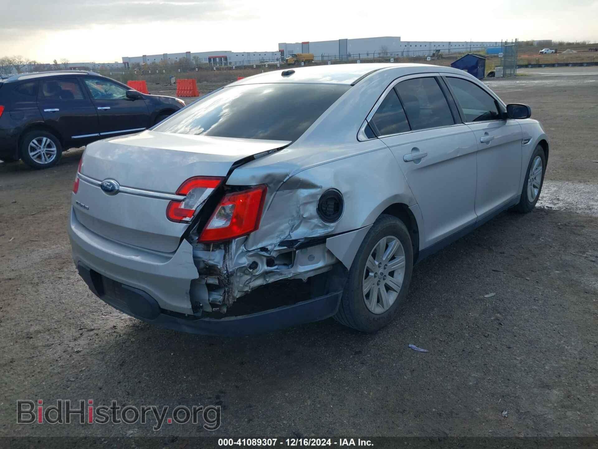 2010 FORD TAURUS - VIN: 1FAHP2DW8AG105974 - Фото 4