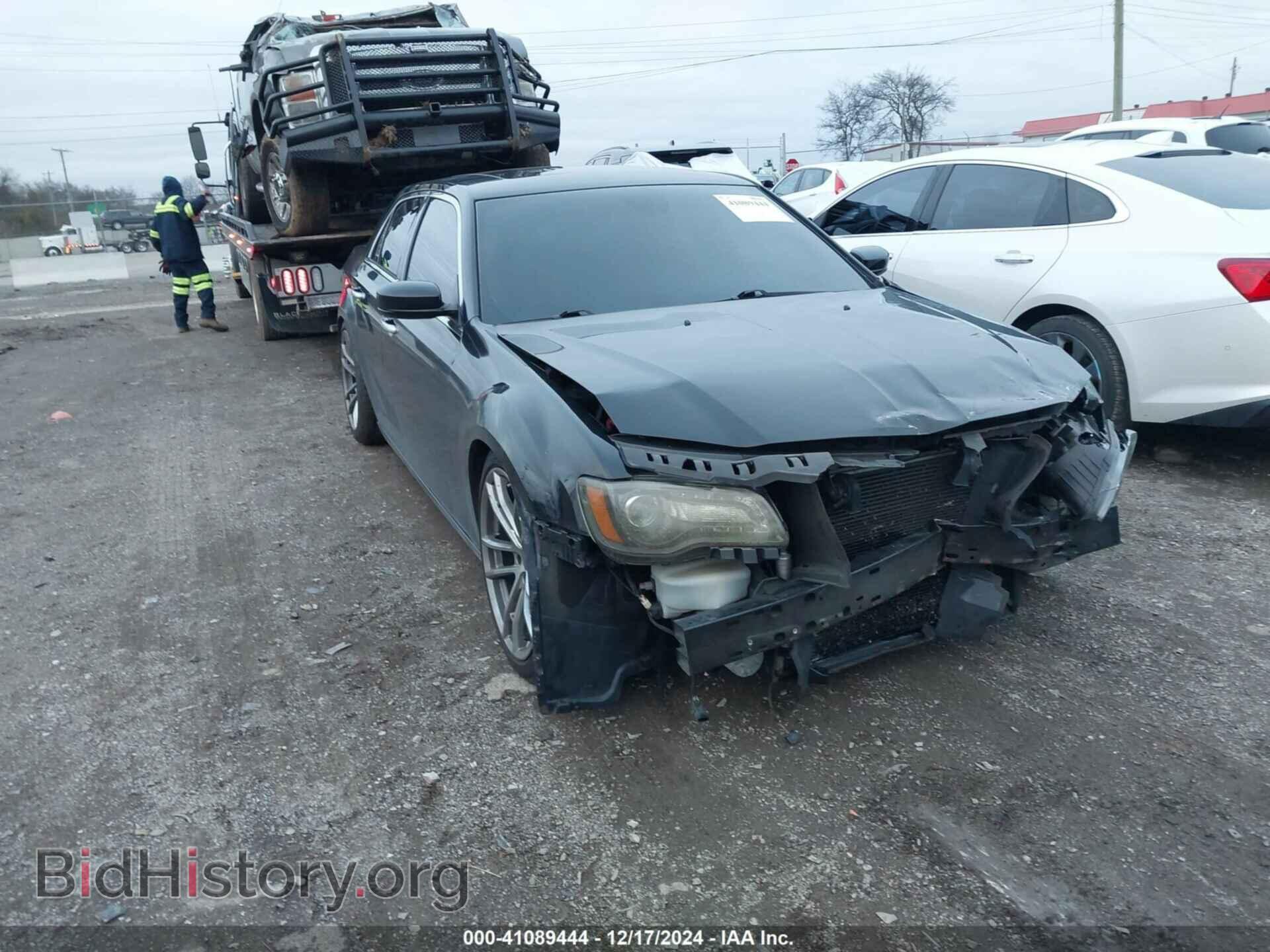 Фотография 2C3CCAPTXD8504099 - CHRYSLER 300C 2013