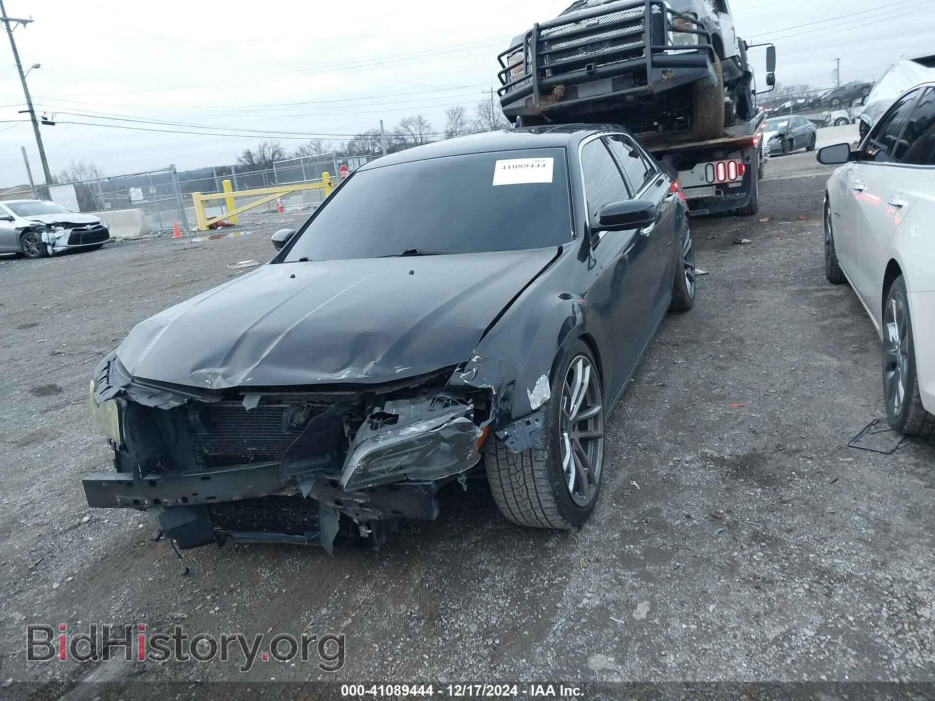 2013 CHRYSLER 300C - VIN: 2C3CCAPTXD8504099 - Фото 2