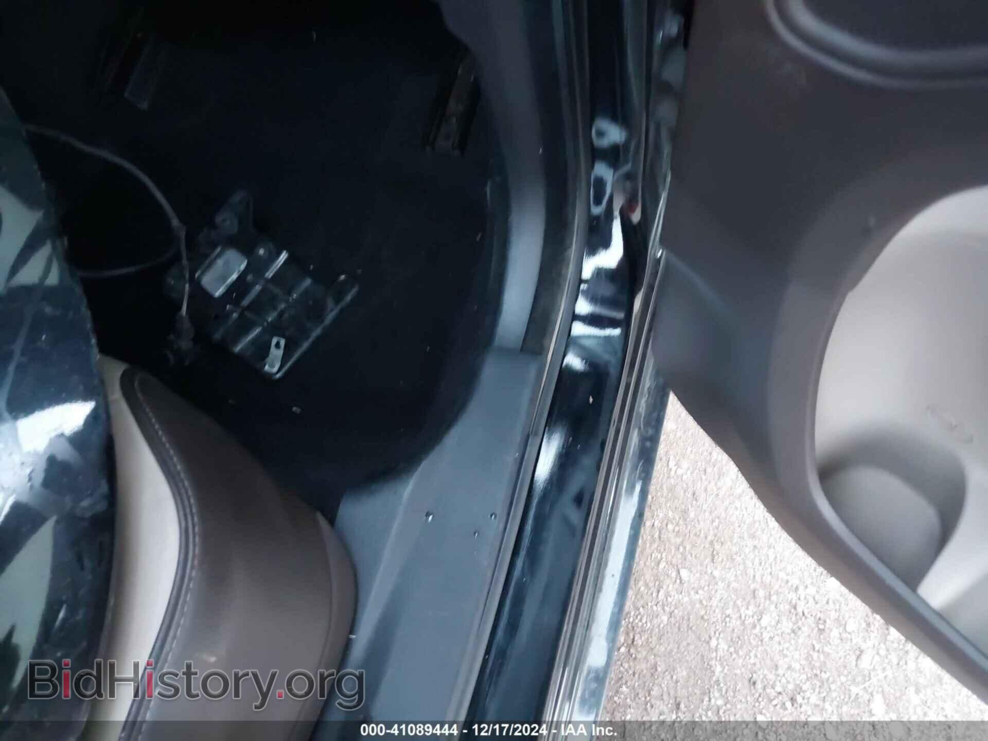 2013 CHRYSLER 300C - VIN: 2C3CCAPTXDH504099 - Фото 8