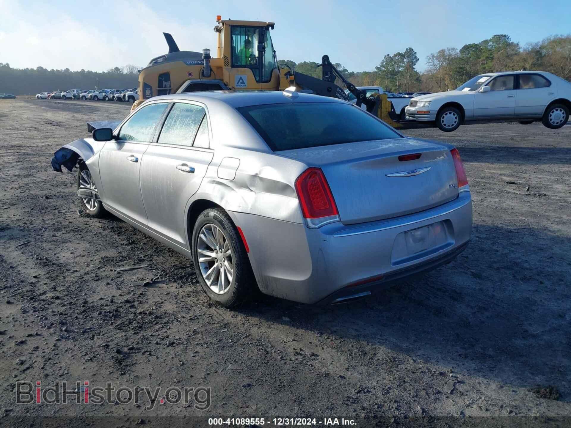 2017 CHRYSLER 300C - VIN: 2C3CCAEG0HH565084 - Фото 3