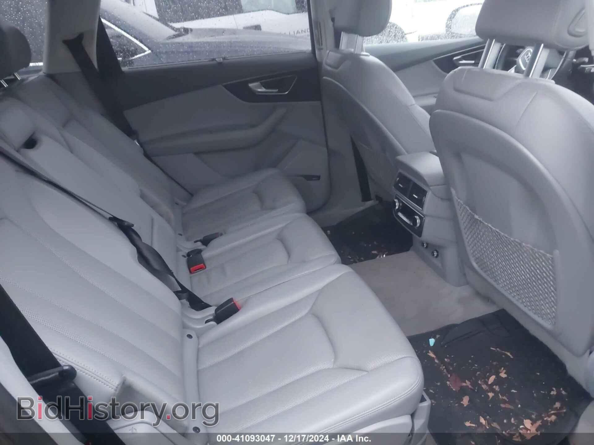 2019 AUDI Q7 - VIN: WA1VAAF75KD031828 - Фото 8