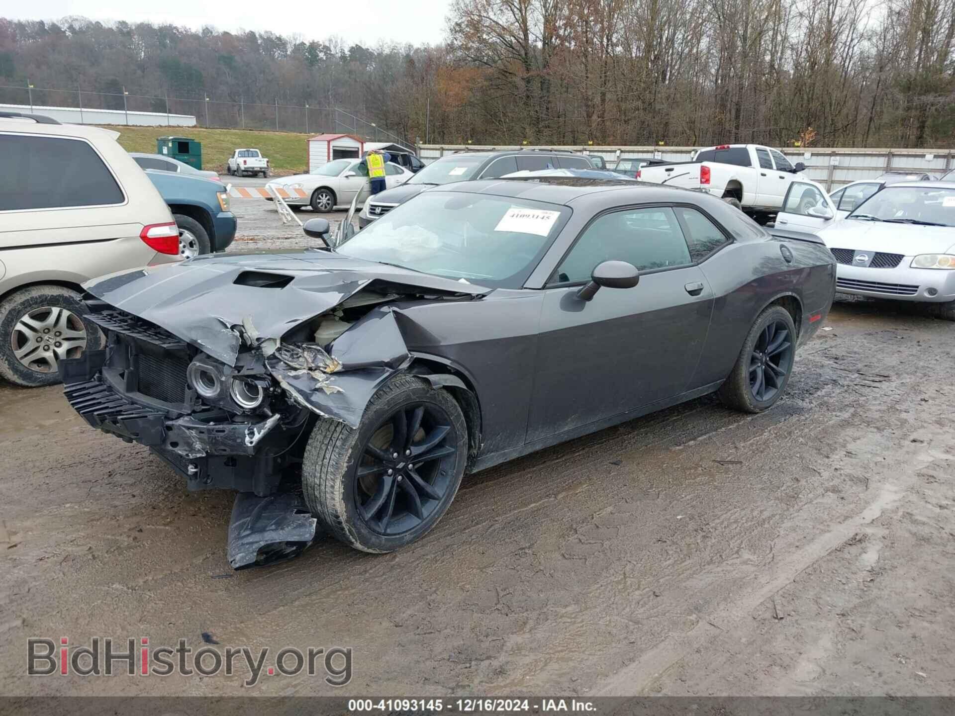 2018 DODGE CHALLENGER - VIN: 2C3CDZAG8JH271214 - Фото 2