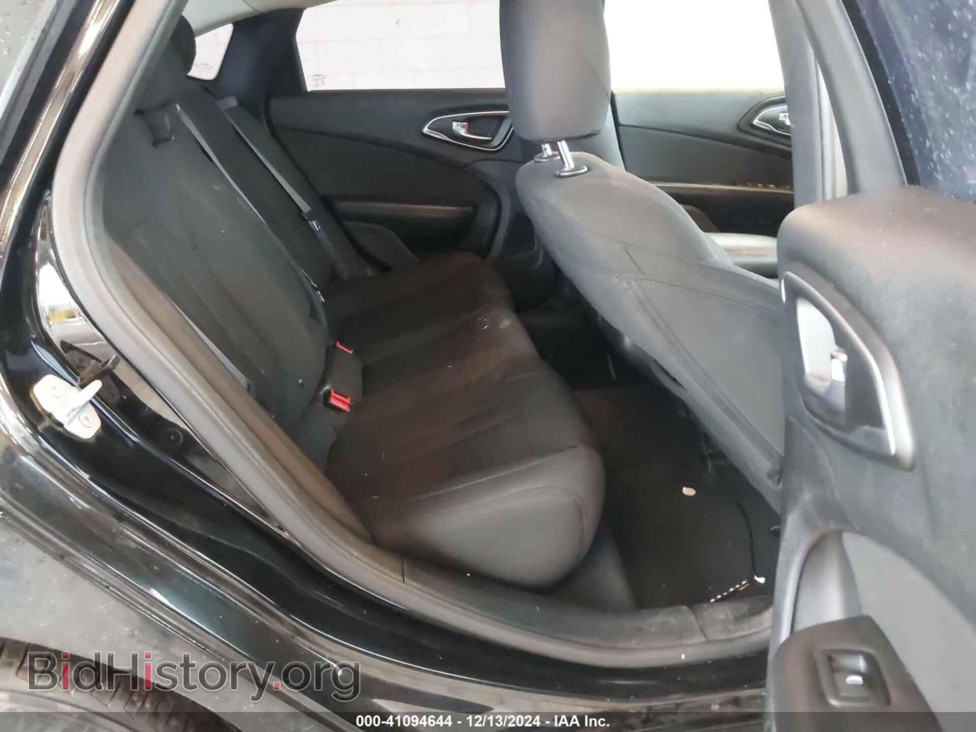 2015 CHRYSLER 200 - VIN: 1C3CCCAB7FN611861 - Фото 8