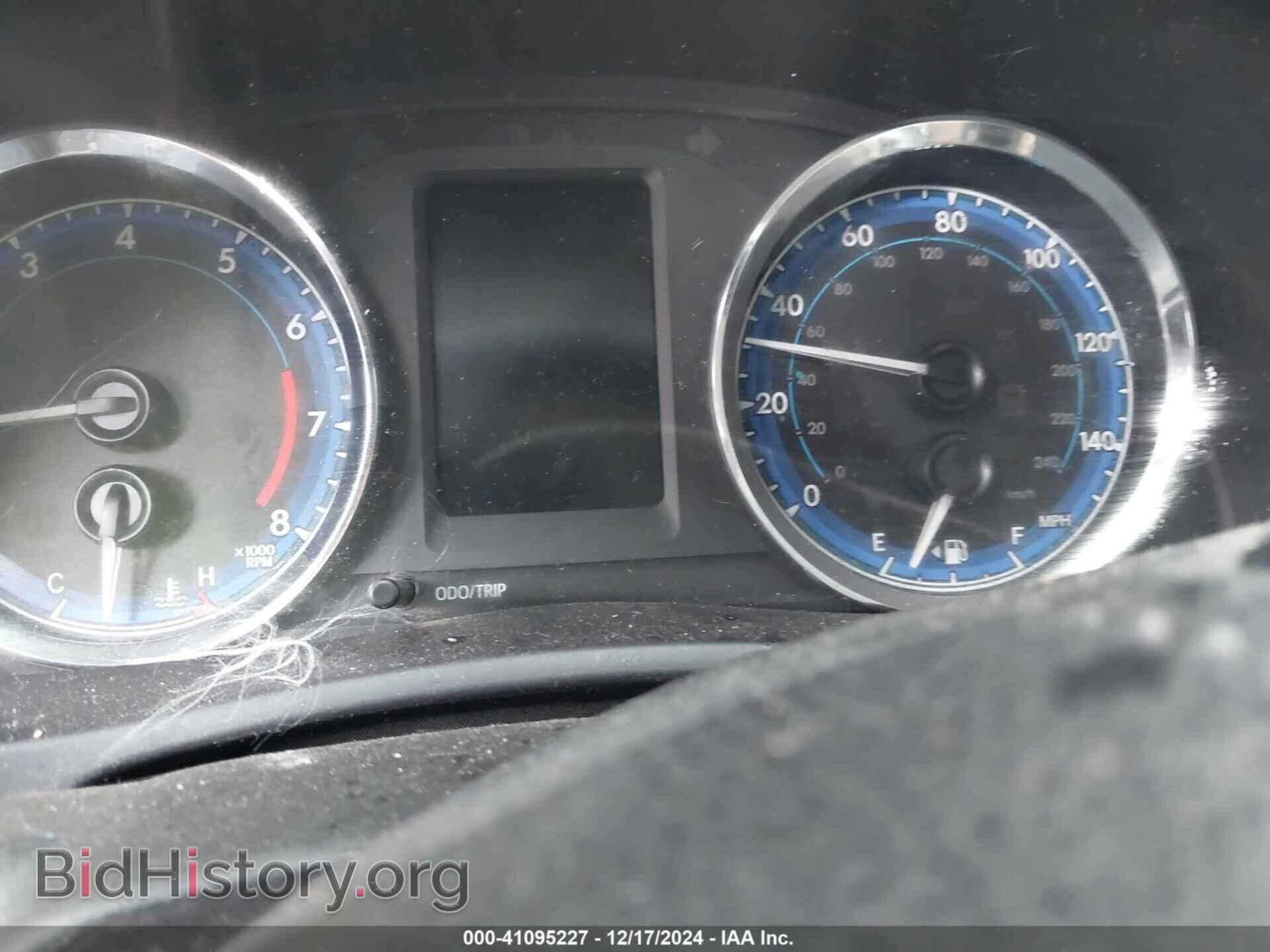 2017 TOYOTA COROLLA - VIN: 5YFBURHE7HP724366 - Фото 15