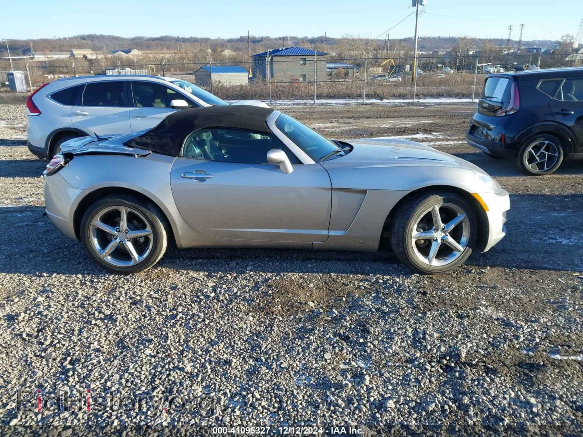 2008 SATURN SKY - VIN: 1G8MB35B38Y102519 - Фото 13