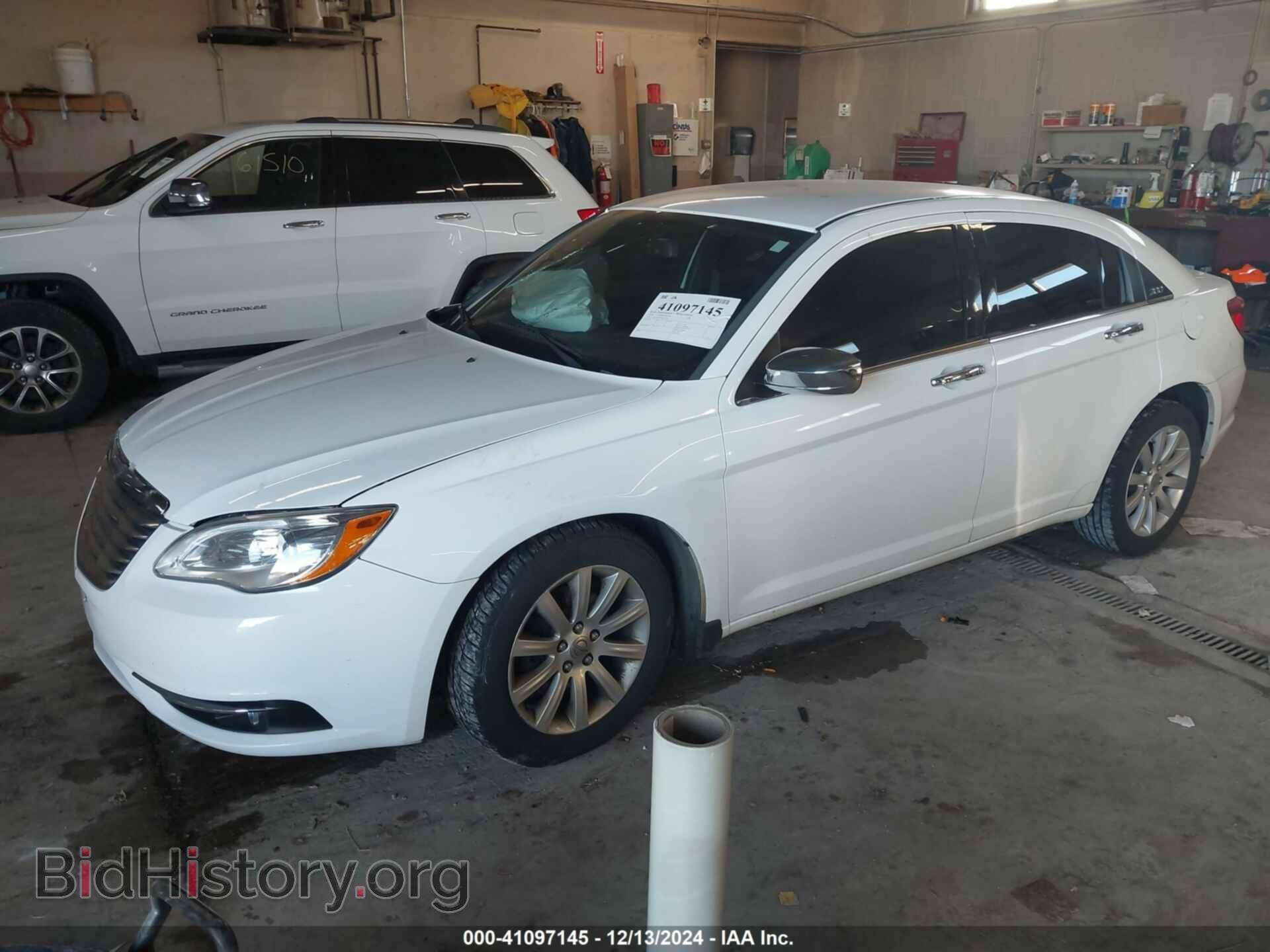 2014 CHRYSLER 200 - VIN: 1C3CCBCG7EN151991 - Фото 2