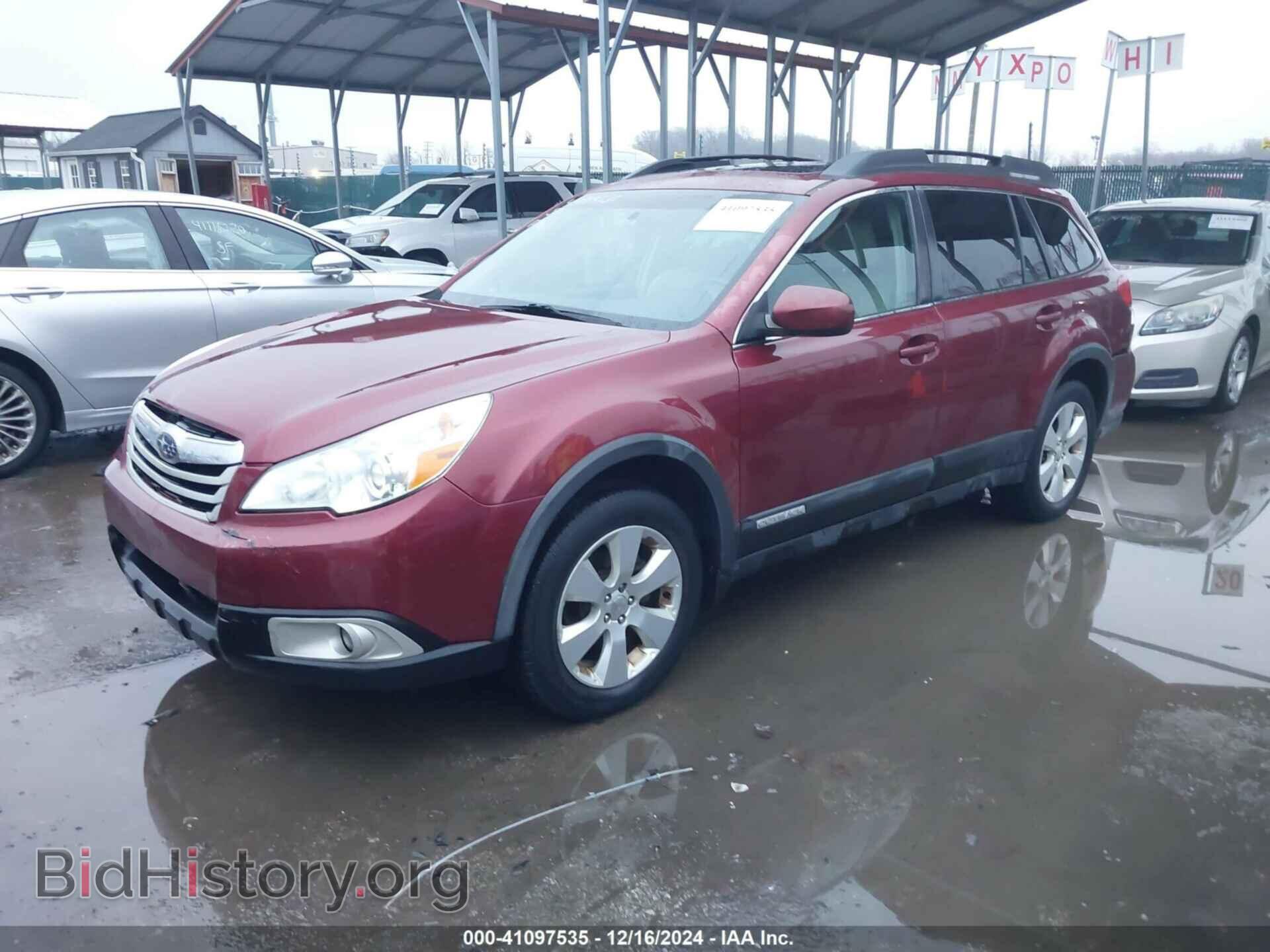 2011 SUBARU OUTBACK - VIN: 4S4BRBGC7B3334176 - Фото 2