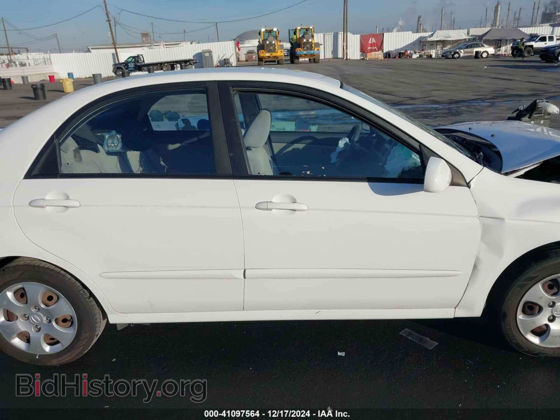 2009 KIA SPECTRA - VIN: KNAFE222795623019 - Фото 14