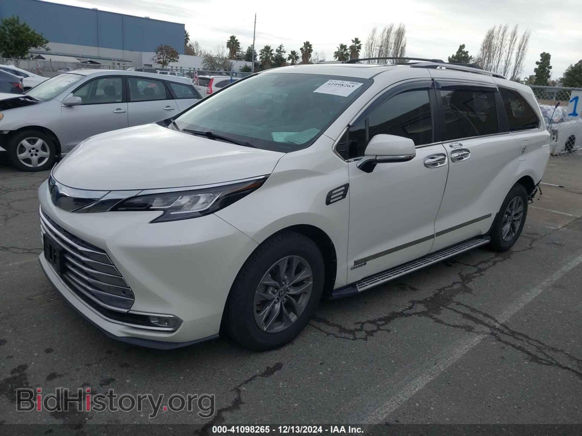 2021 TOYOTA SIENNA - VIN: 5TDYRKEC9MS031127 - Фото 2
