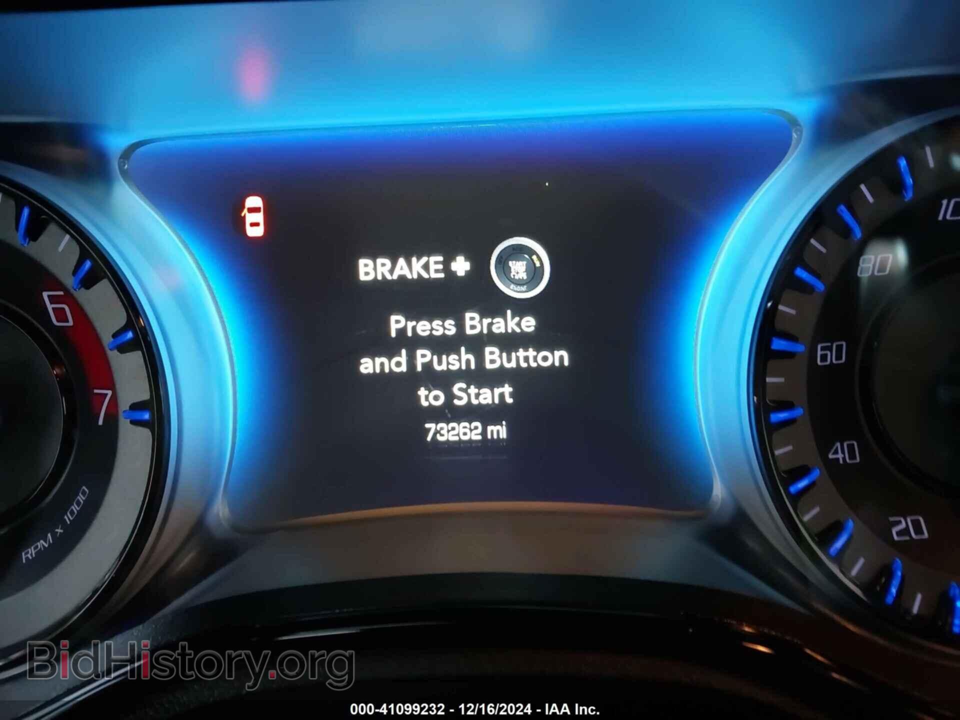 2017 CHRYSLER 300 - VIN: 2C3CCABTXHH635594 - Фото 7