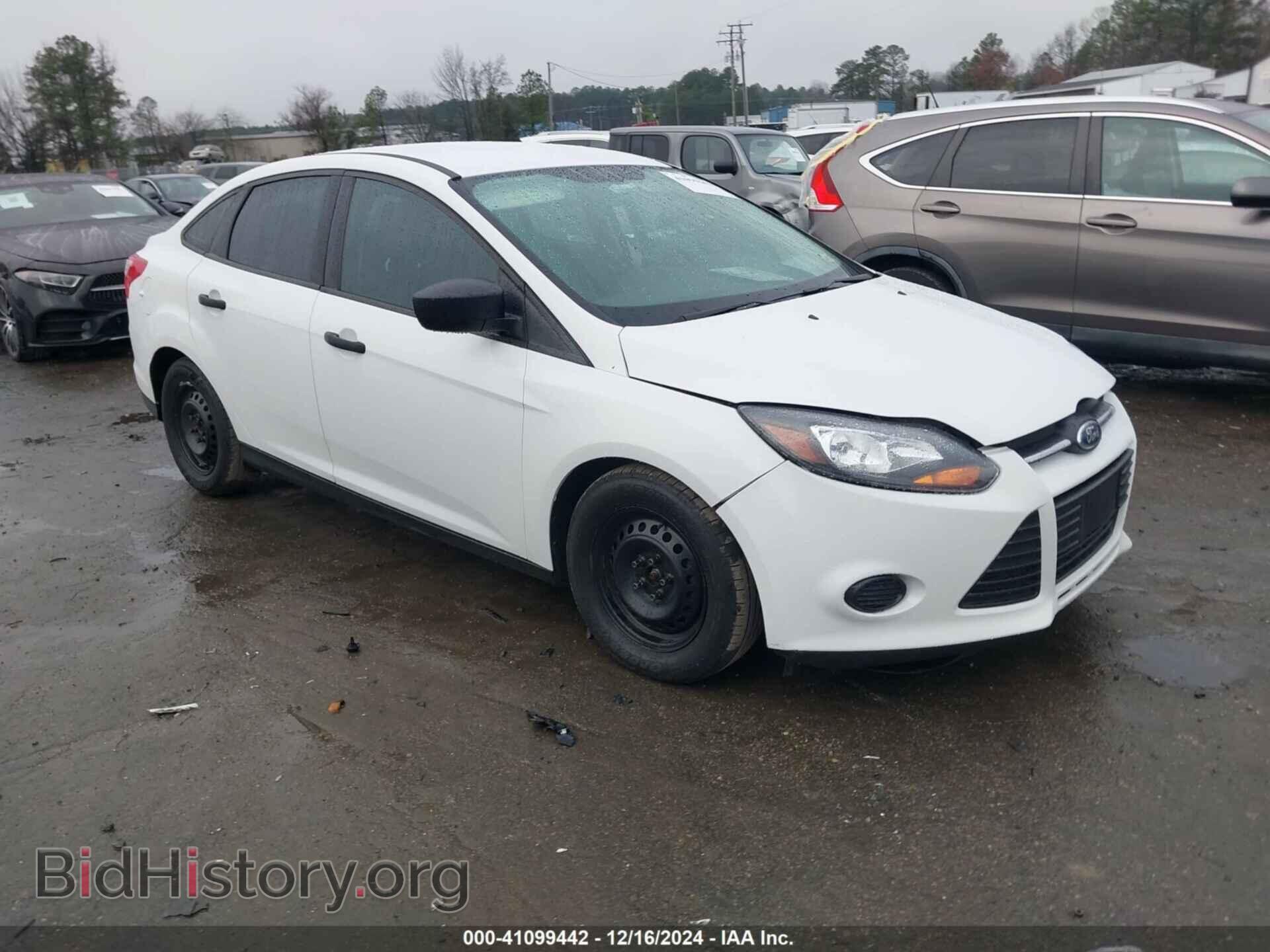 Фотография 1FAHP3E22CL433824 - FORD FOCUS 2012