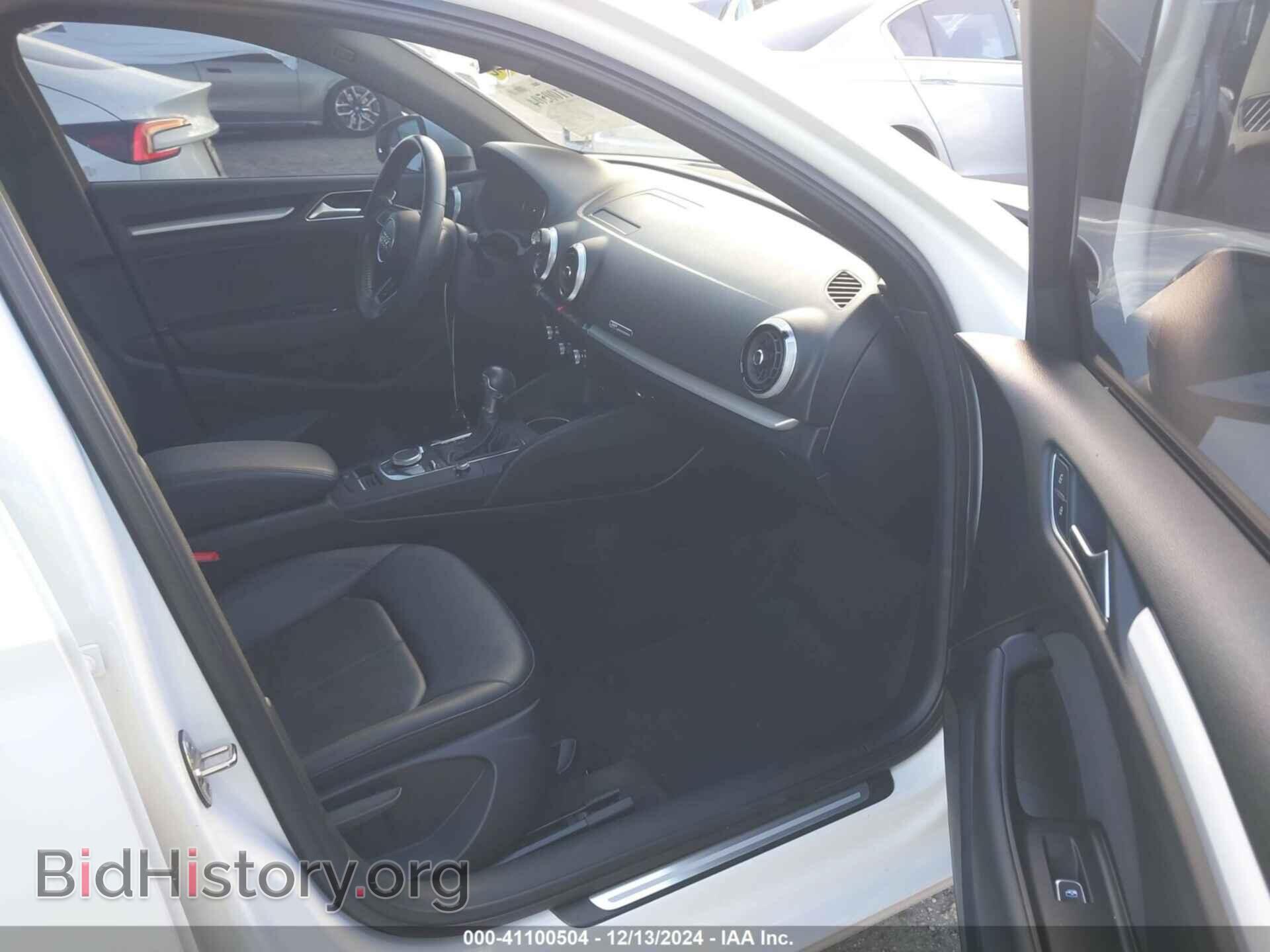 2018 AUDI A3 - VIN: WAUAUGFF8J1064518 - Фото 5